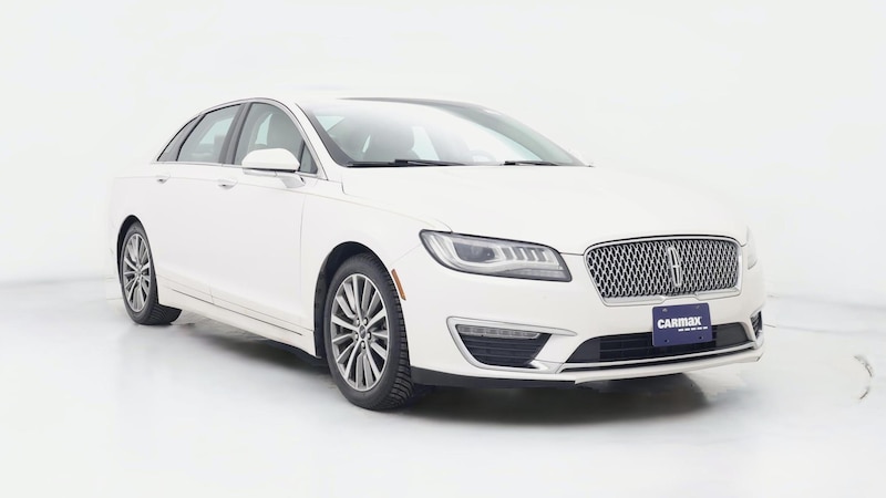 2017 Lincoln MKZ Premiere Hero Image