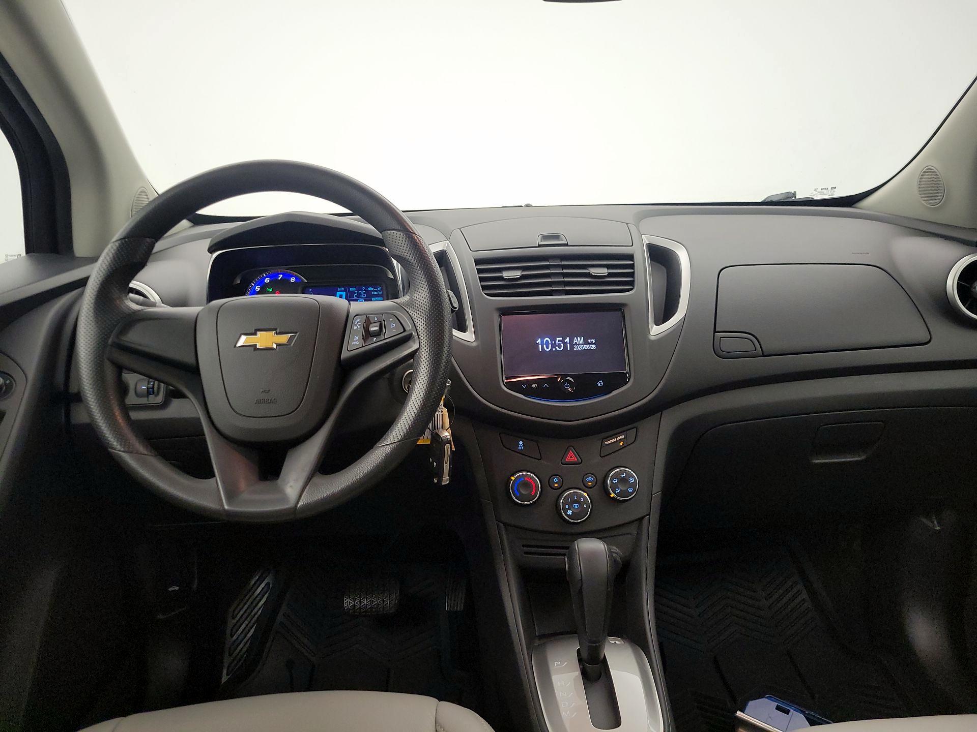 Thumbnail: 2015 Chevrolet Trax - 9