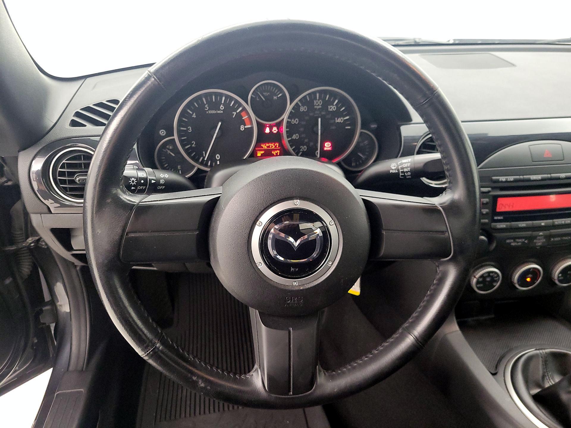 Thumbnail: 2014 Mazda MX-5 Miata - 10
