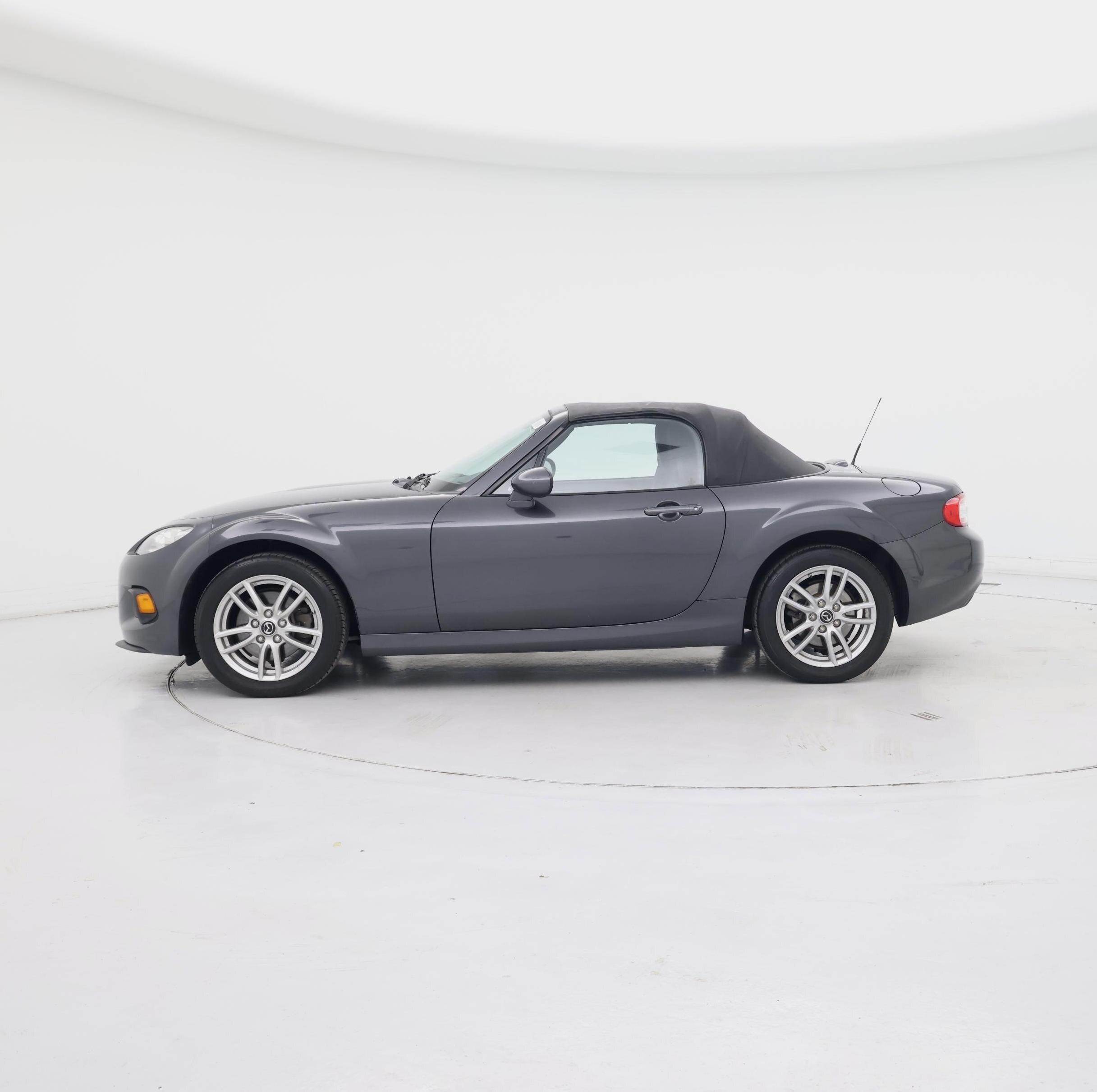 Thumbnail: 2014 Mazda MX-5 Miata - 3