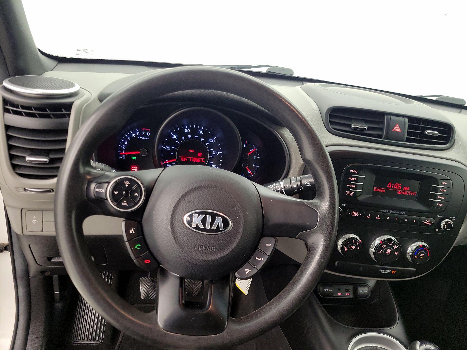 Thumbnail: 2015 Kia Soul - 10