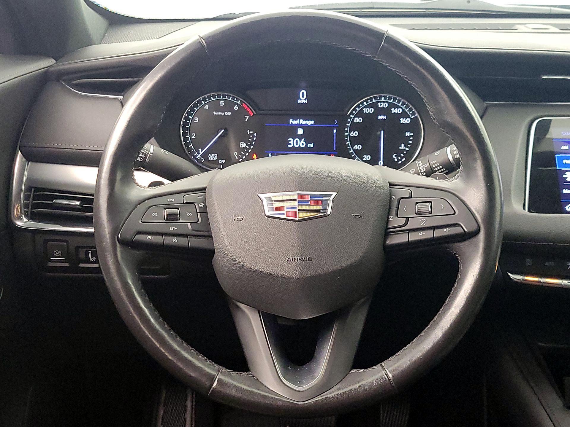 Thumbnail: 2019 Cadillac XT4 - 10