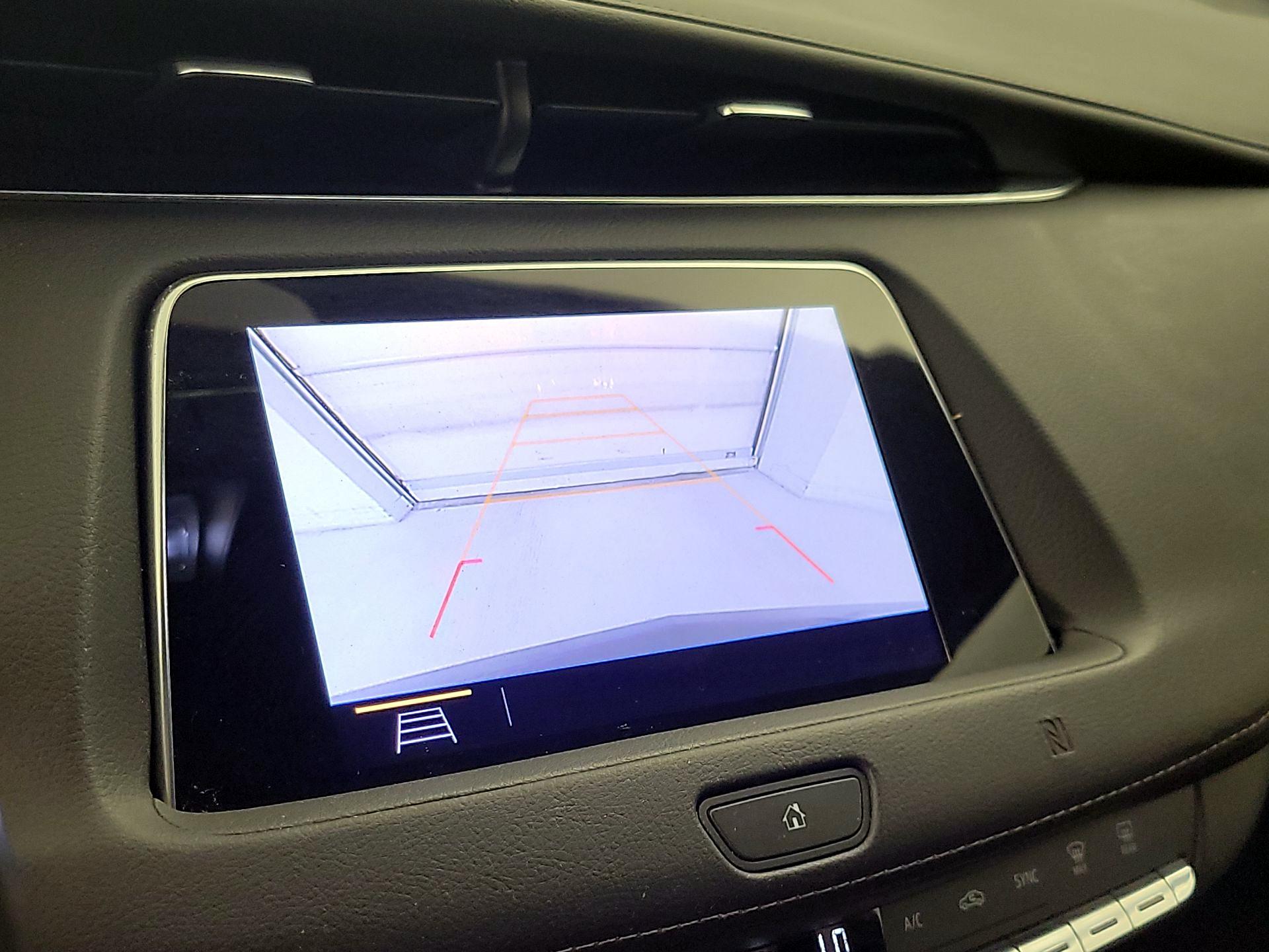 Thumbnail: 2019 Cadillac XT4 - 14