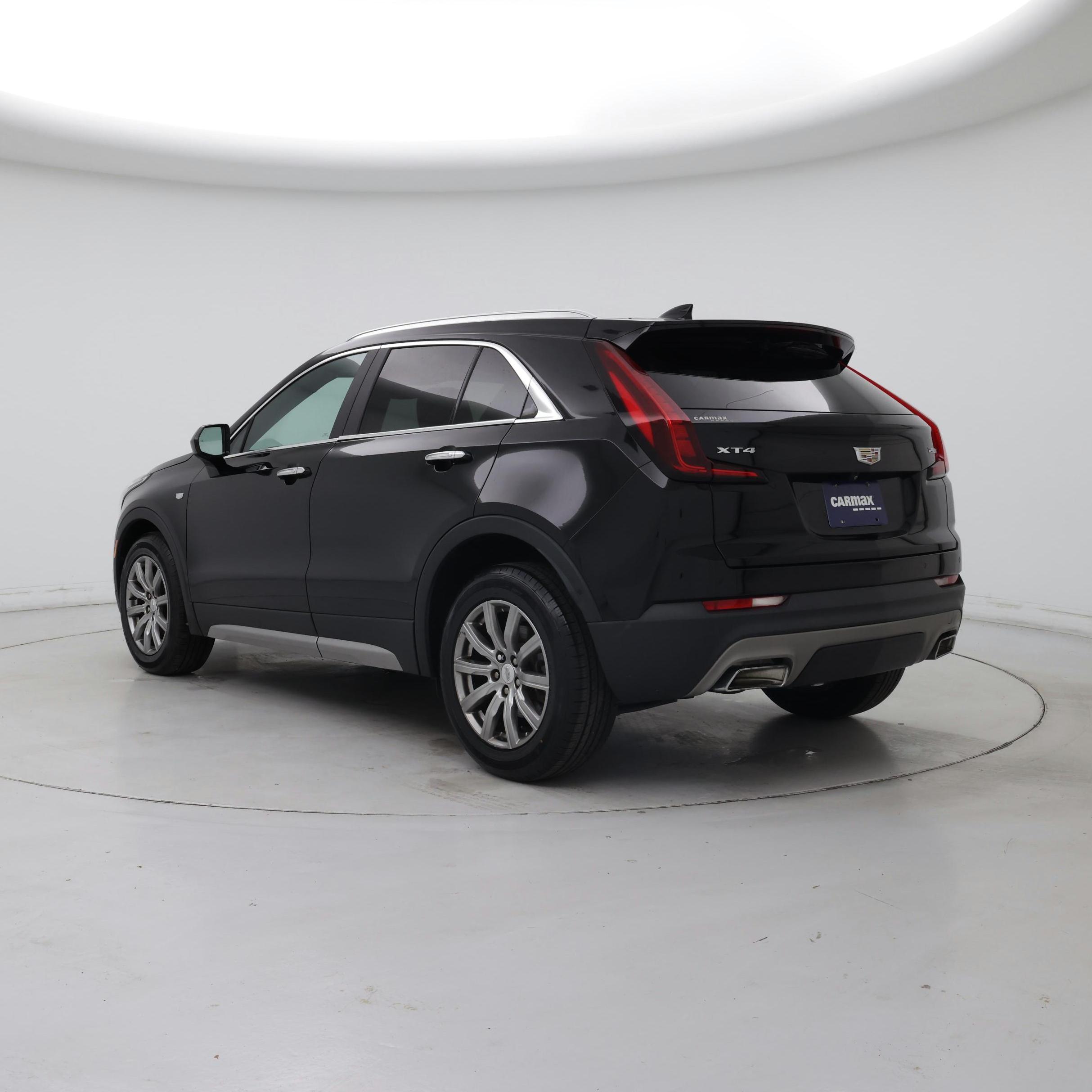 Thumbnail: 2019 Cadillac XT4 - 2