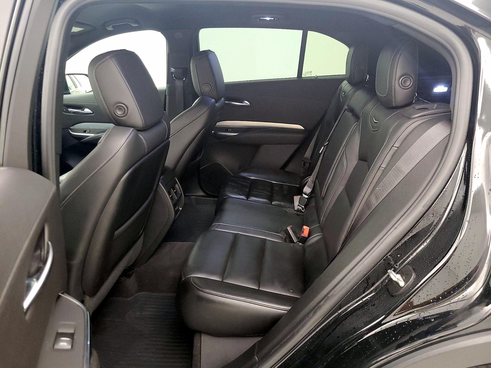 Thumbnail: 2019 Cadillac XT4 - 19