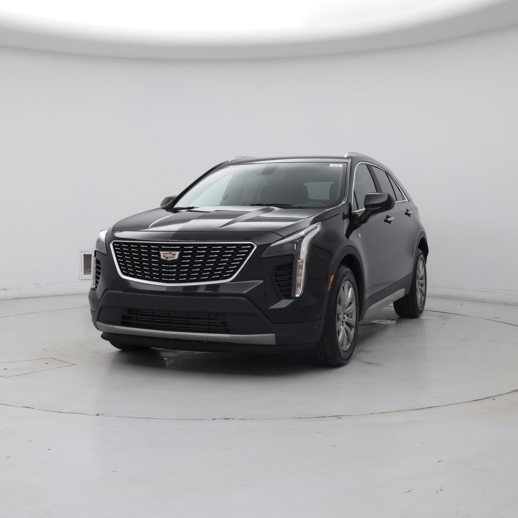 Thumbnail: 2019 Cadillac XT4 - 4