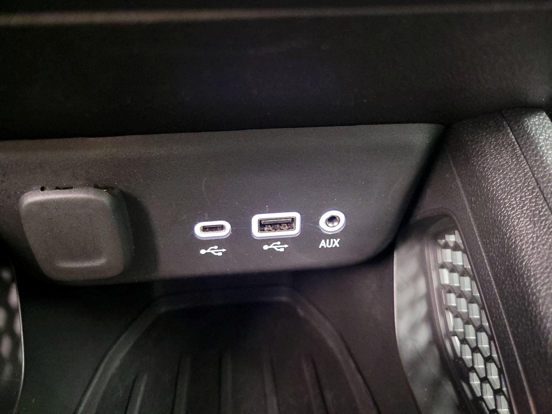Thumbnail: 2021 Chevrolet TrailBlazer - 18