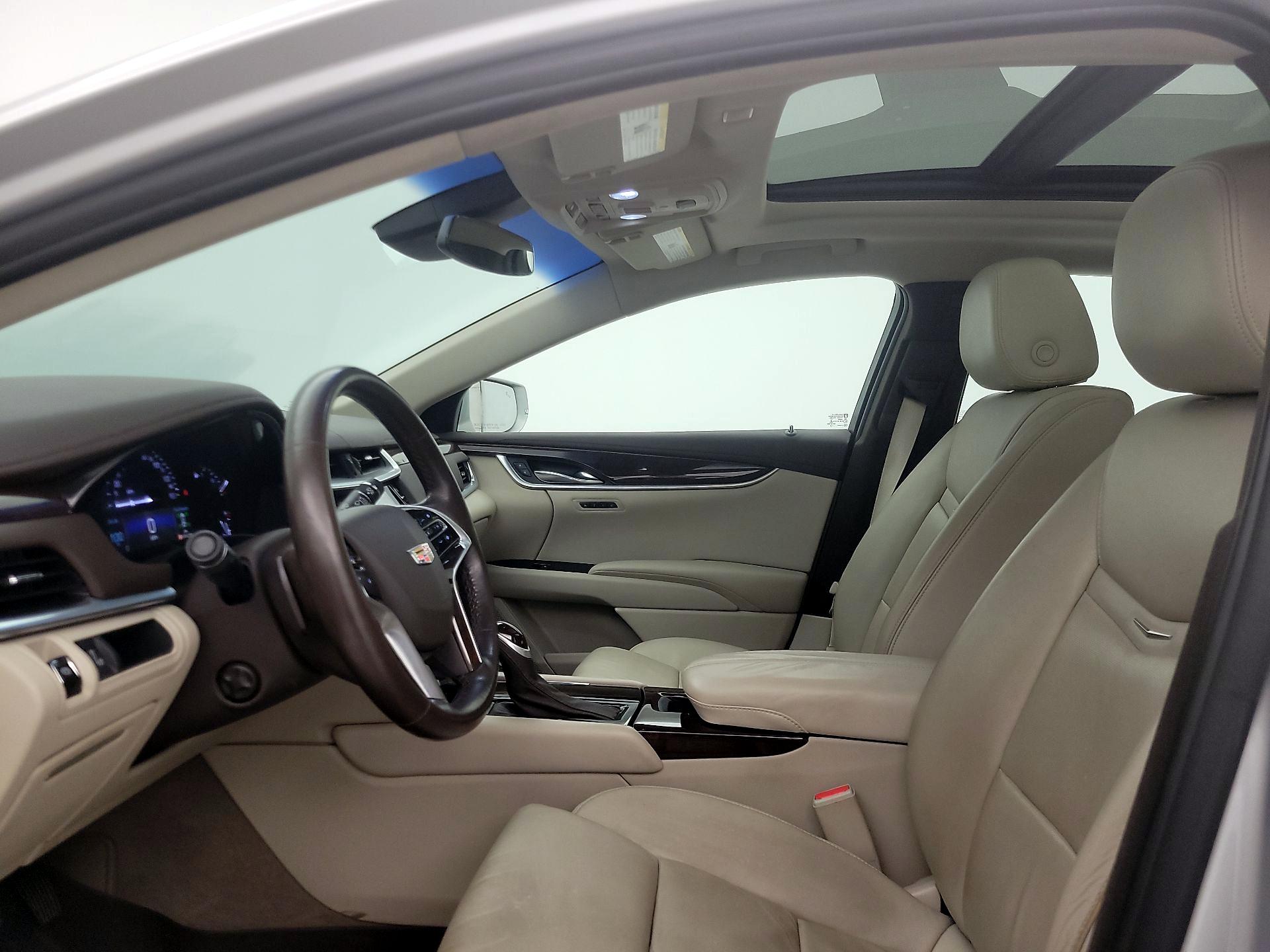 Thumbnail: 2016 Cadillac XTS - 20