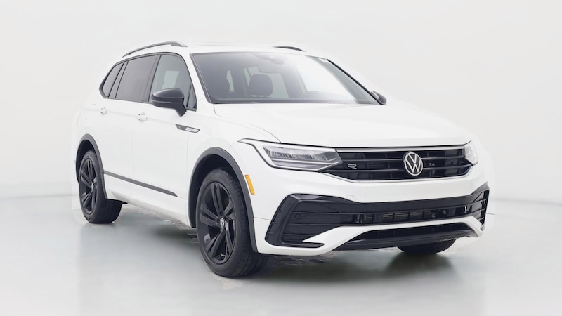 2023 Volkswagen Tiguan SE R-Line Black Hero Image