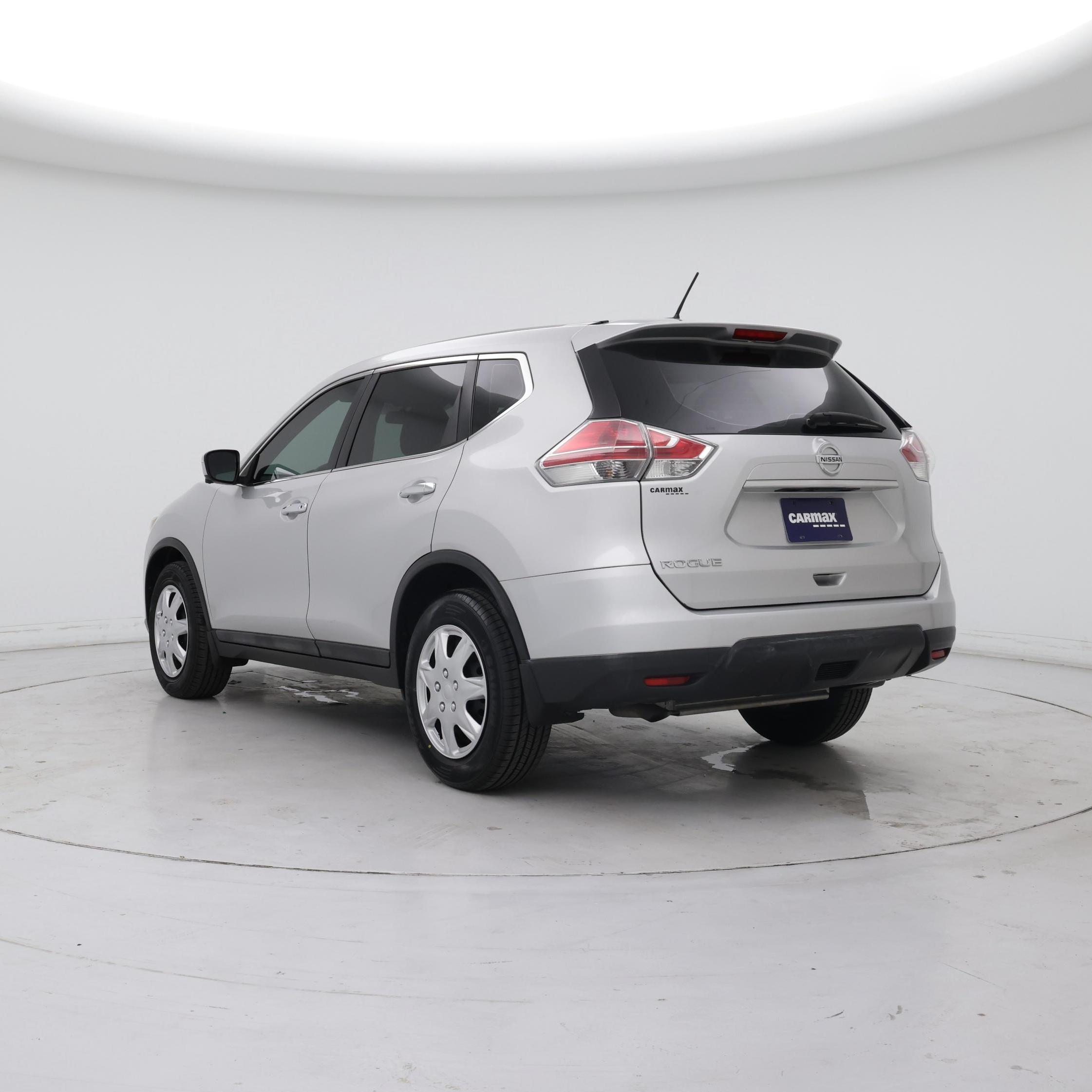 Thumbnail: 2015 Nissan Rogue - 2