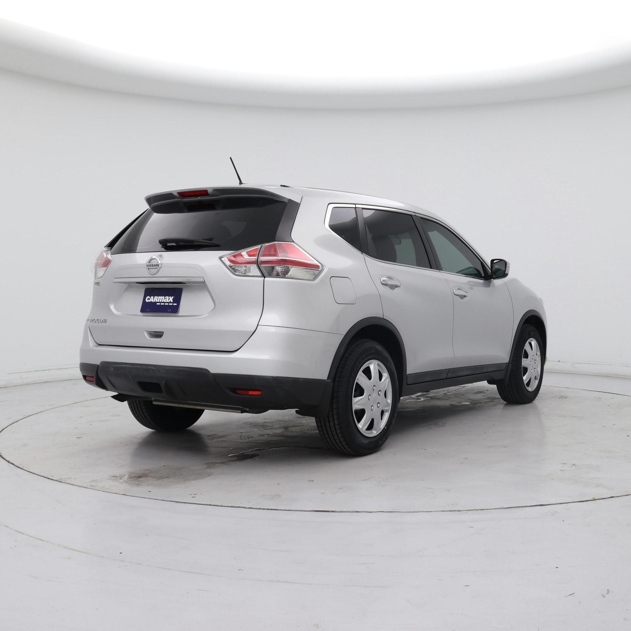 Thumbnail: 2015 Nissan Rogue - 8