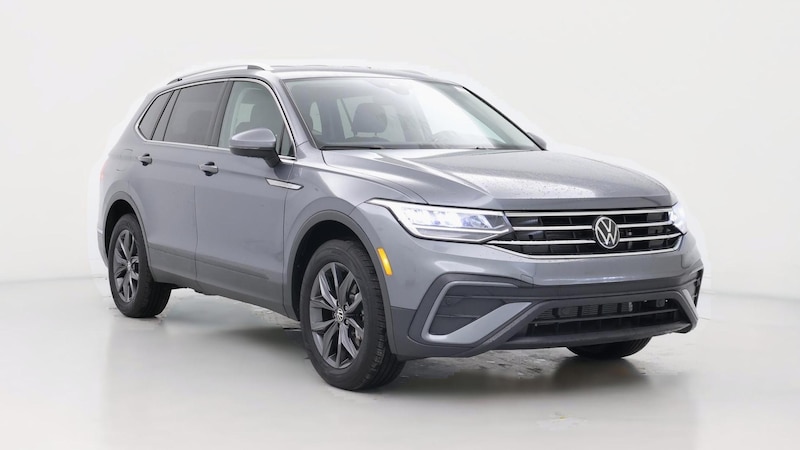 2024 Volkswagen Tiguan SE Hero Image