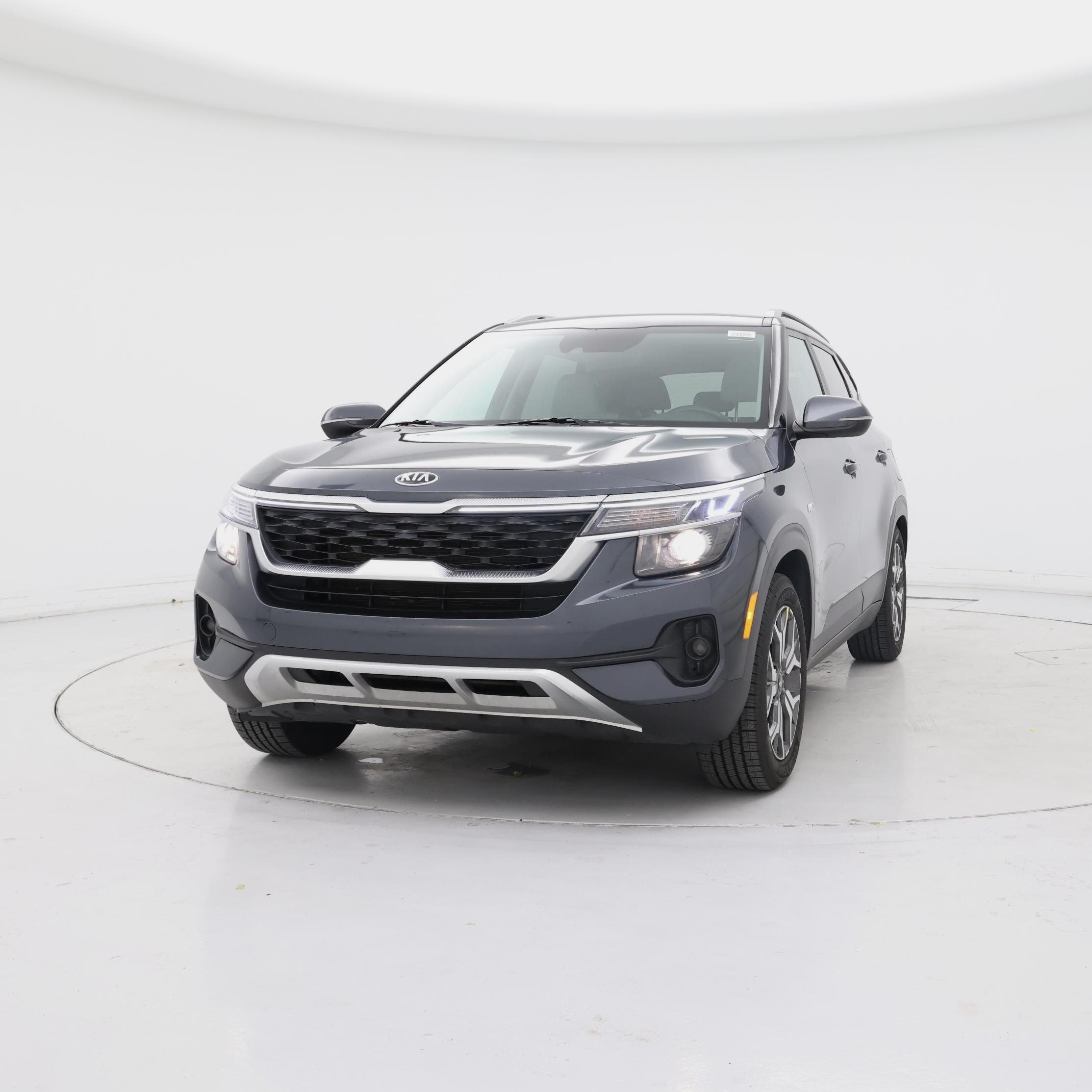 Thumbnail: 2021 Kia Seltos - 4