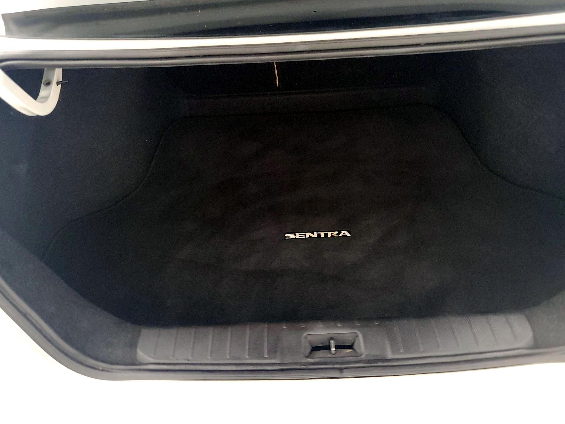 Thumbnail: 2022 Nissan Sentra - 20