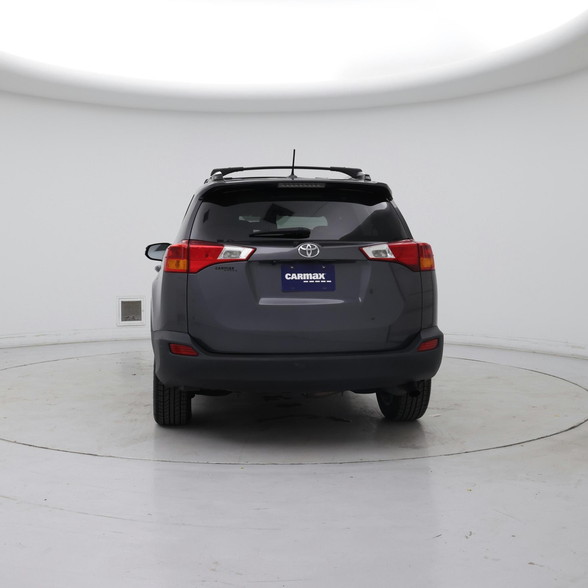 Thumbnail: 2015 Toyota RAV4 - 6