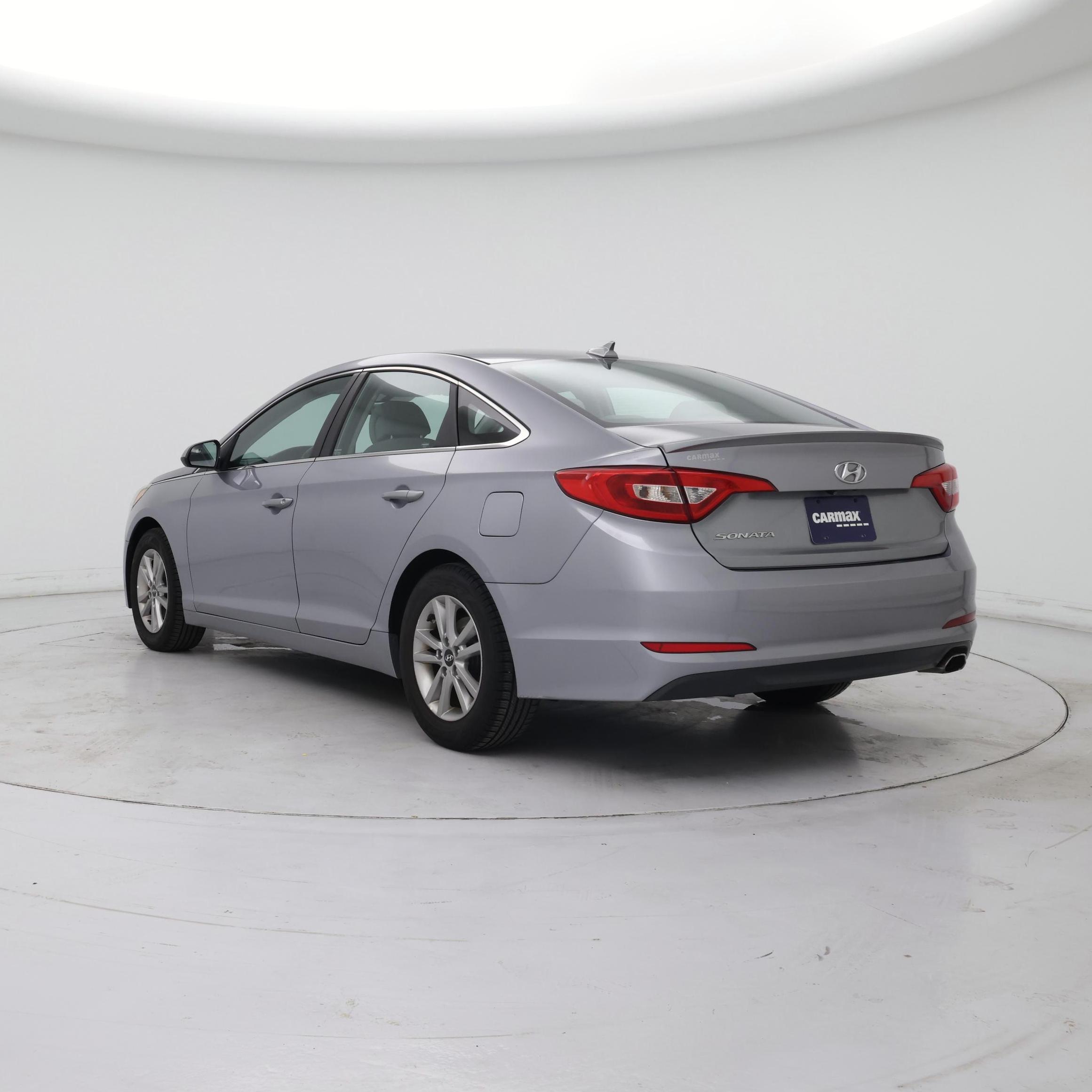 Thumbnail: 2016 Hyundai Sonata - 2