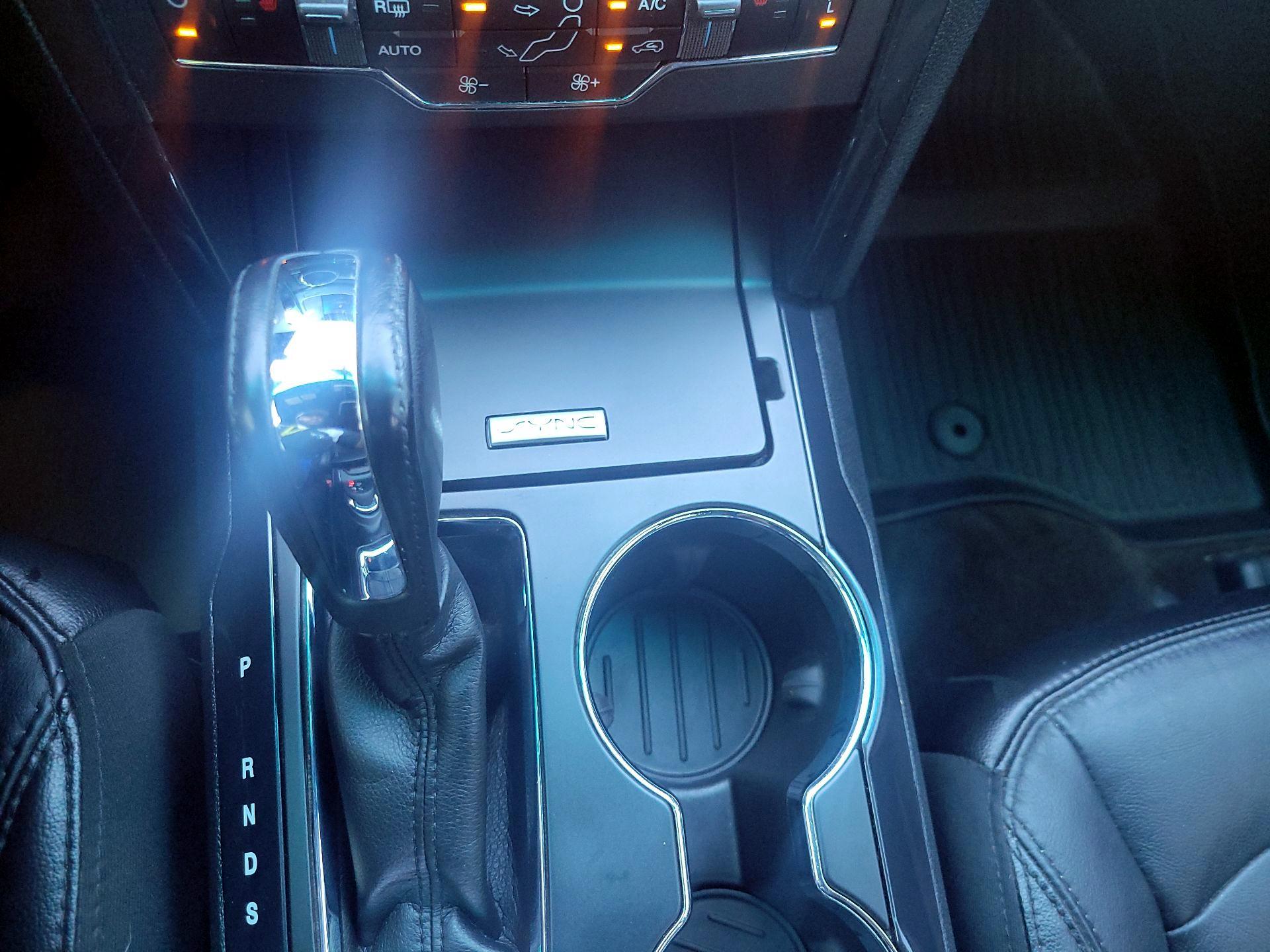Thumbnail: 2016 Ford Explorer - 16