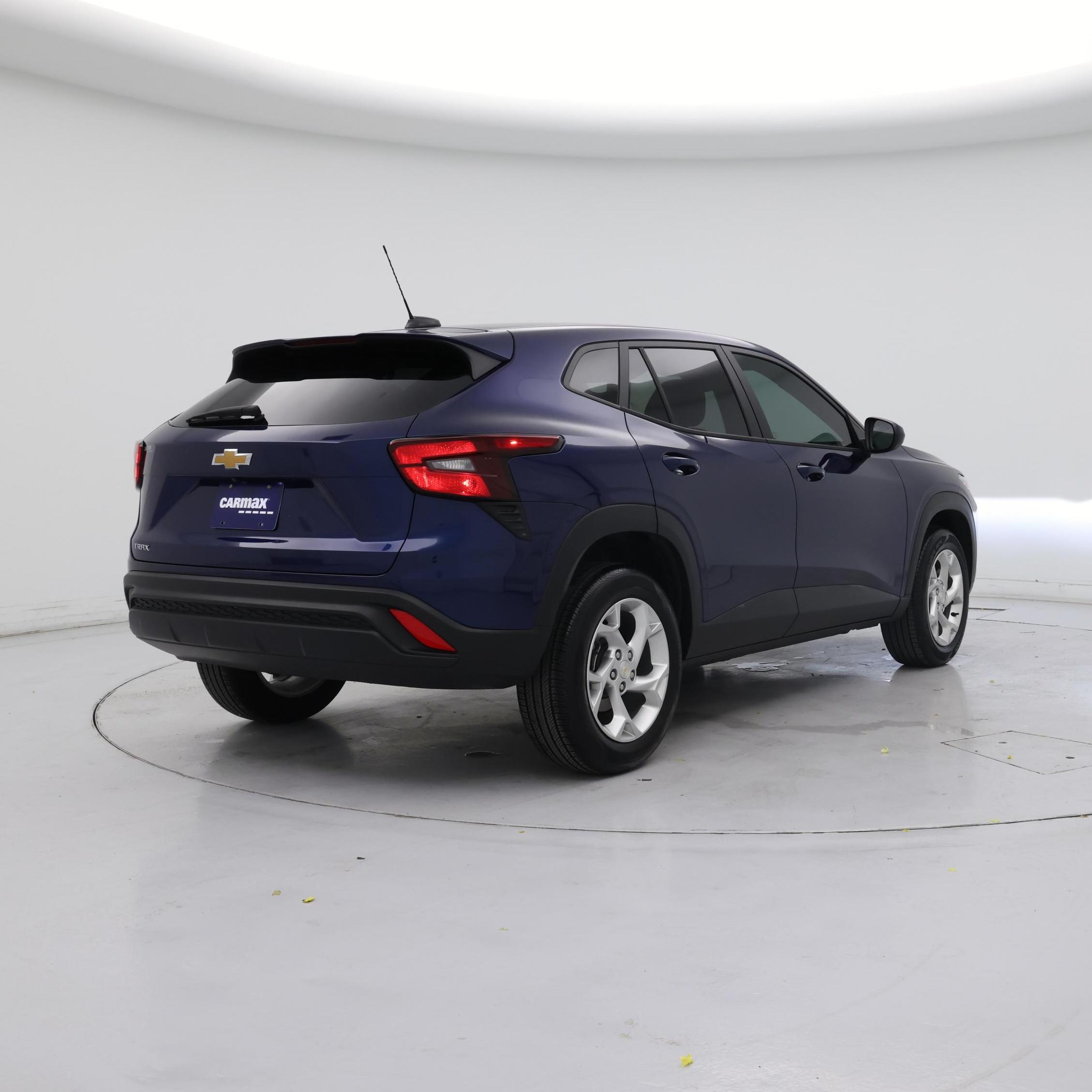 Thumbnail: 2024 Chevrolet Trax - 8