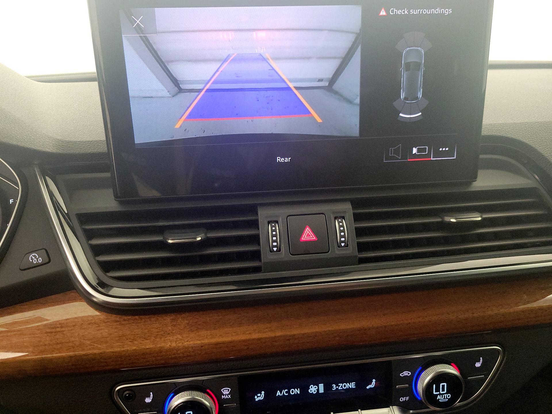 Thumbnail: 2021 Audi Q5 - 13
