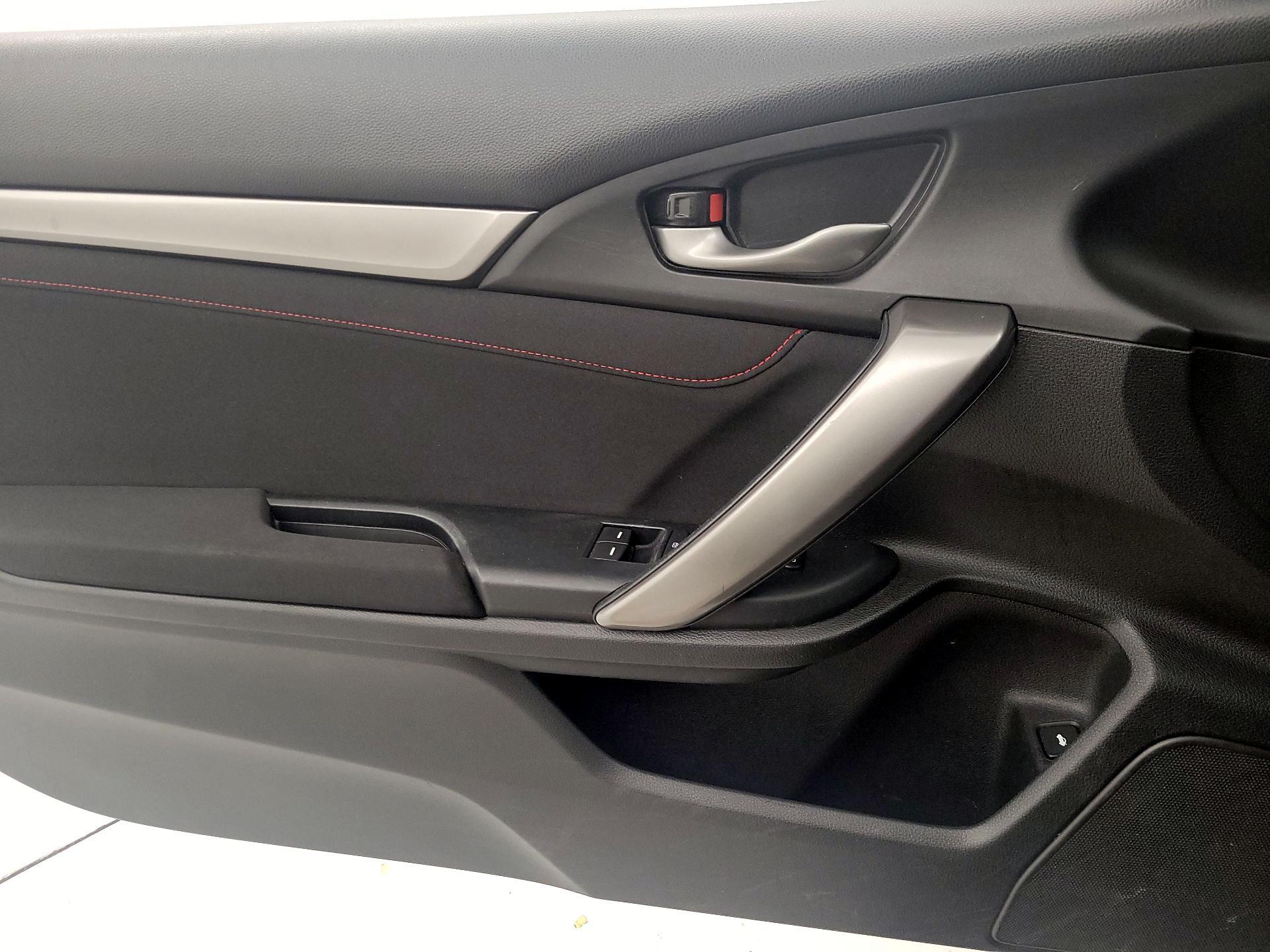 Thumbnail: 2018 Honda Civic - 12