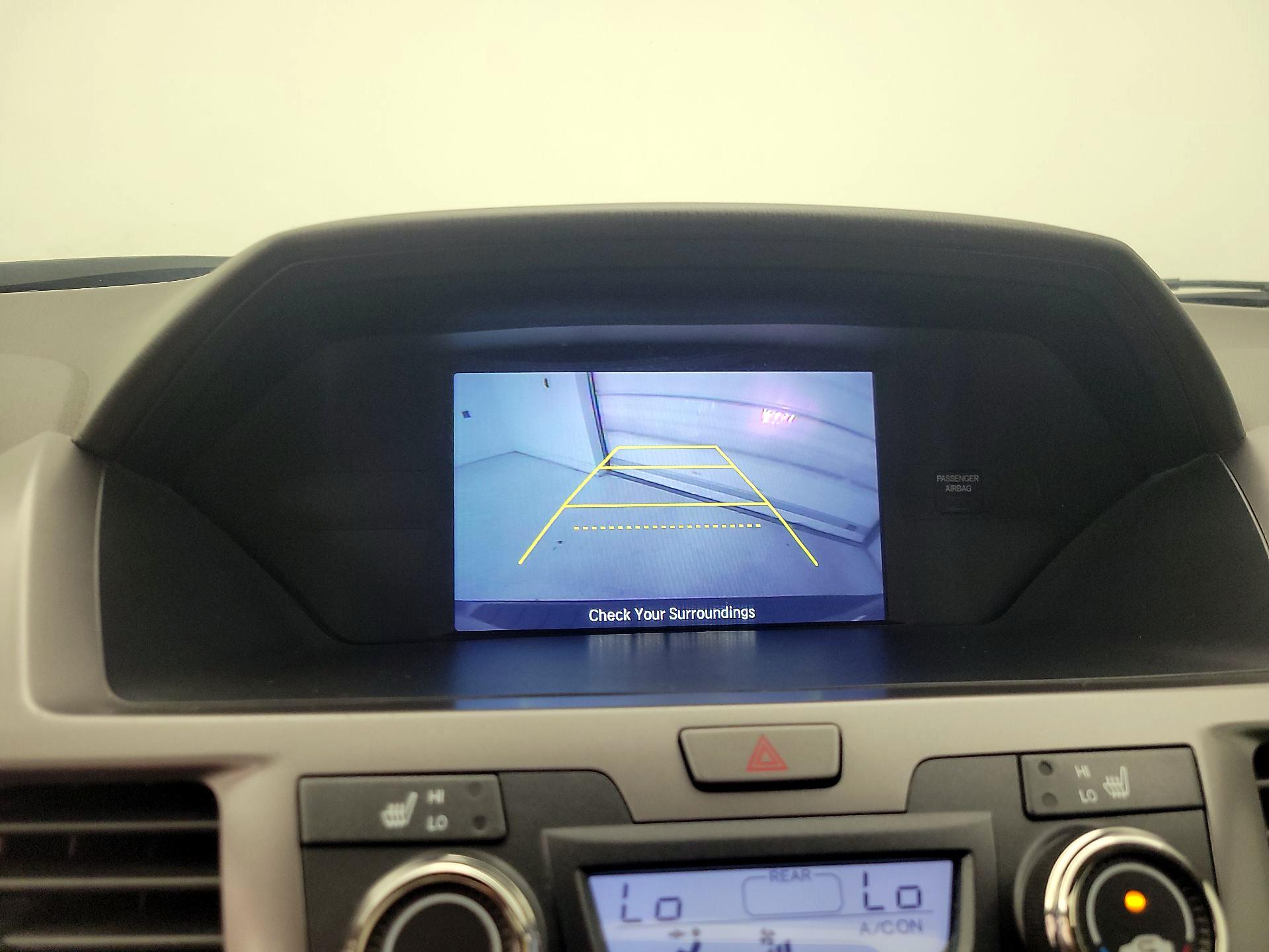 Thumbnail: 2015 Honda Odyssey - 14