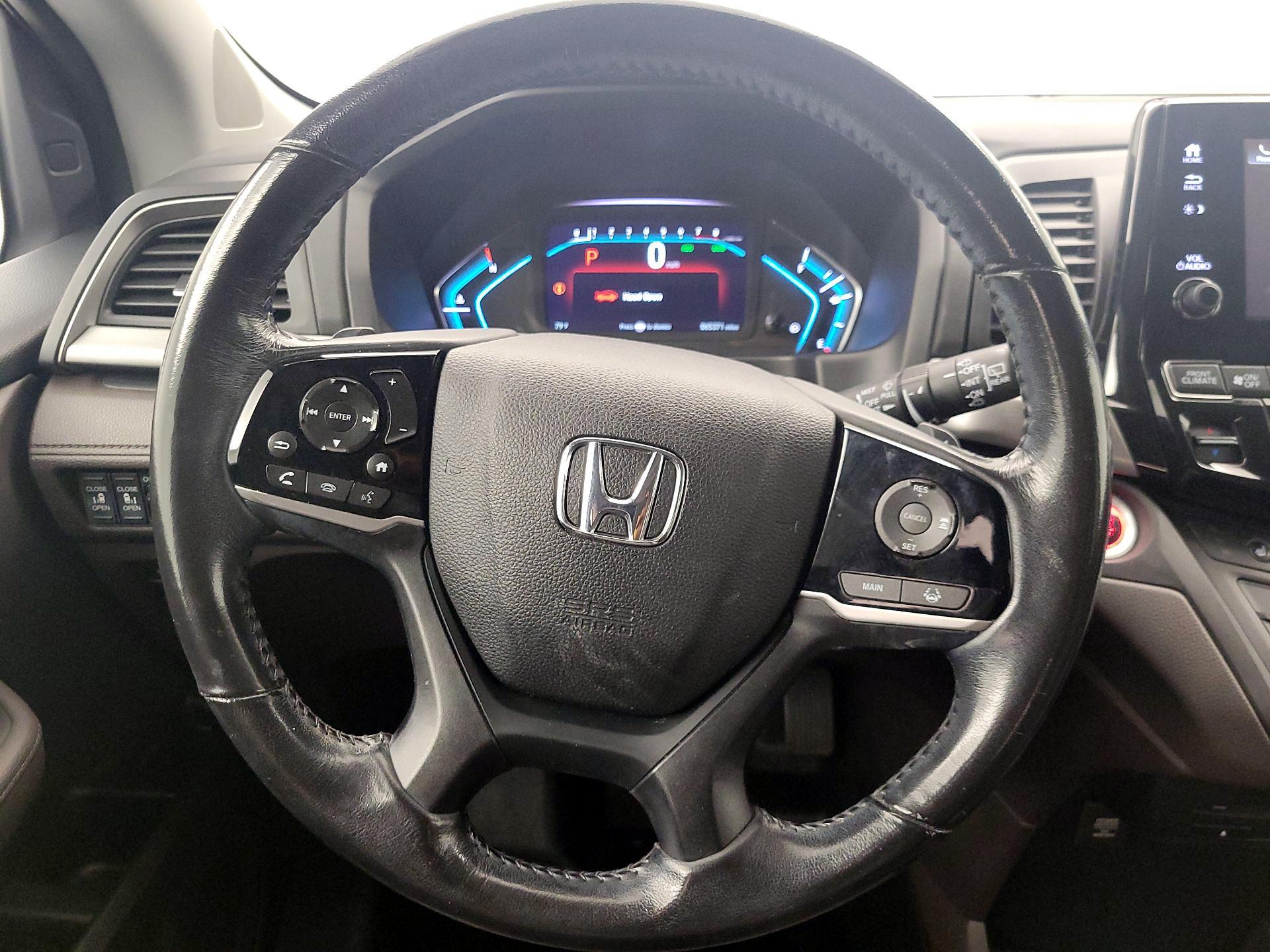 Thumbnail: 2018 Honda Odyssey - 10