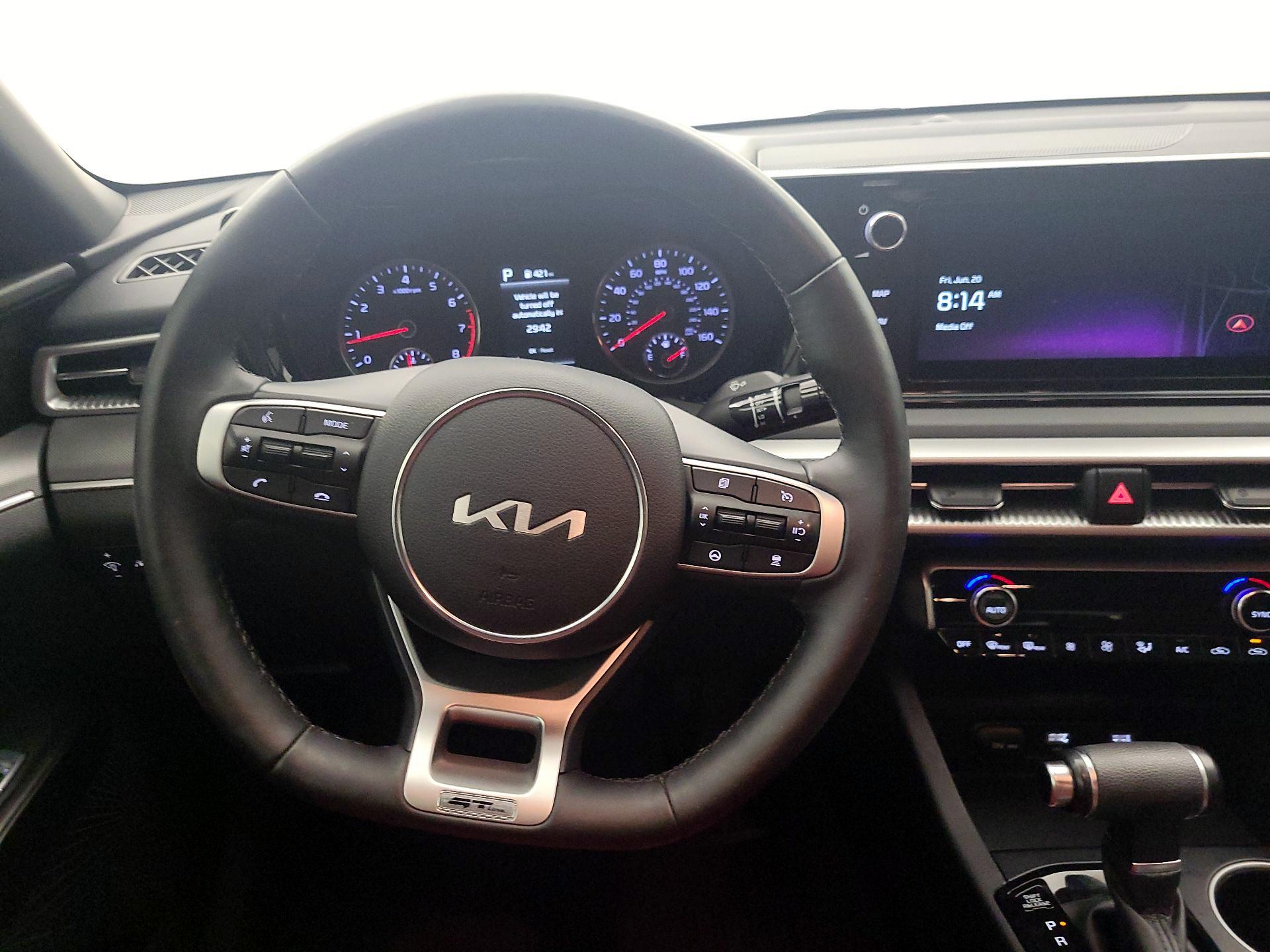 Thumbnail: 2023 Kia K5 - 10