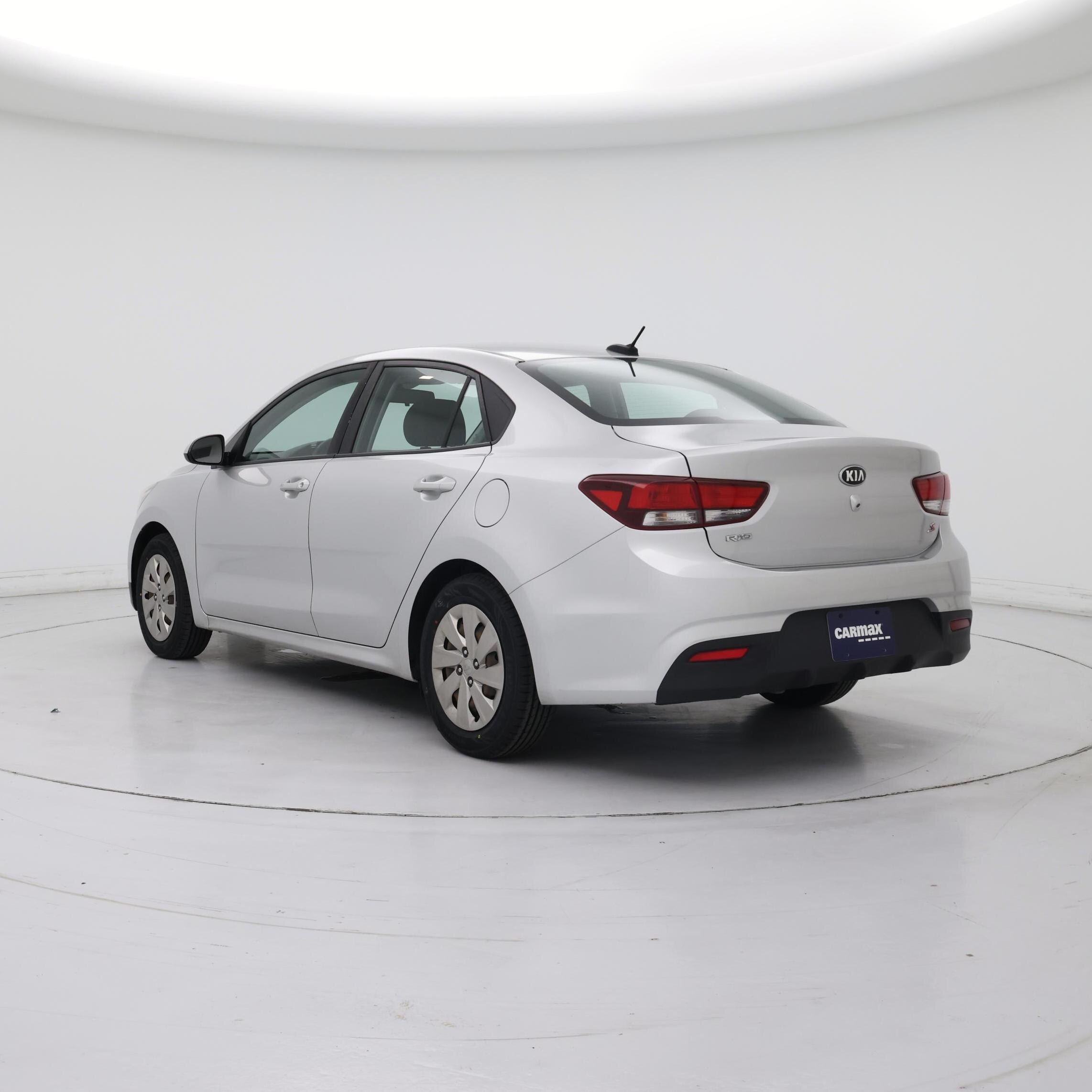 Thumbnail: 2018 Kia Rio - 2