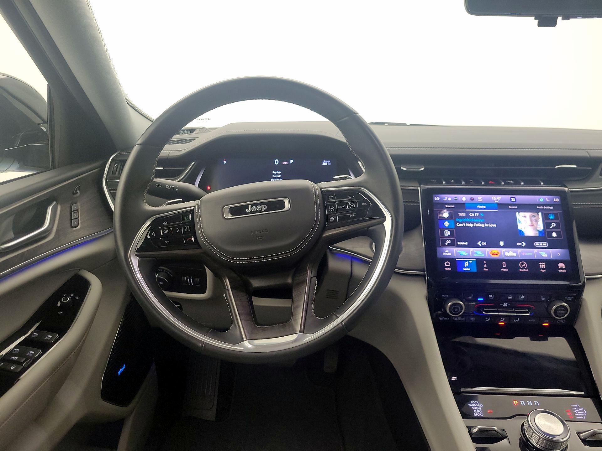 Thumbnail: 2022 Jeep Grand Cherokee - 10