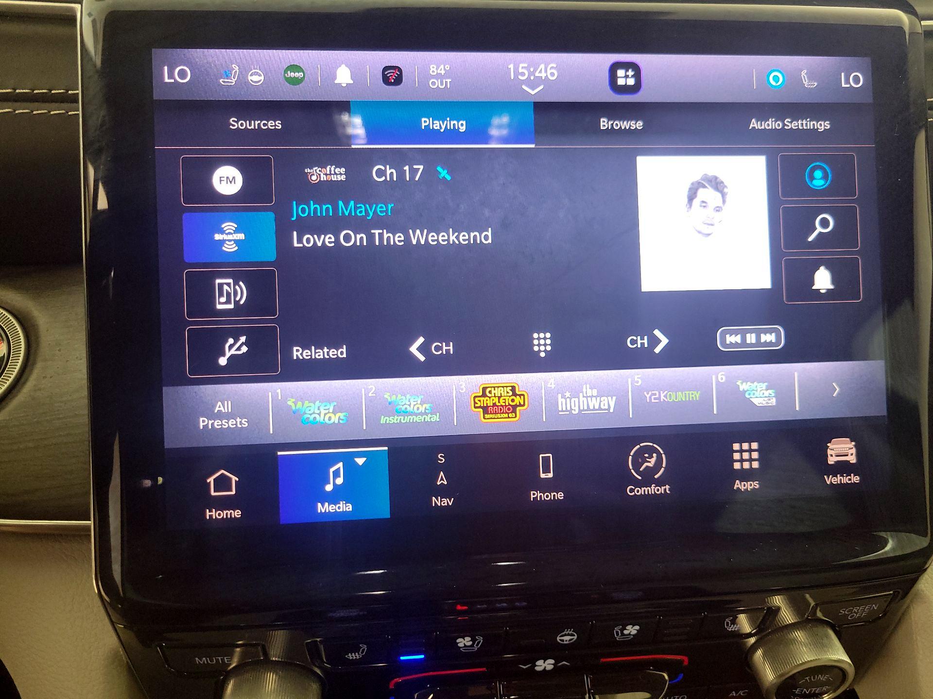 Thumbnail: 2022 Jeep Grand Cherokee - 14