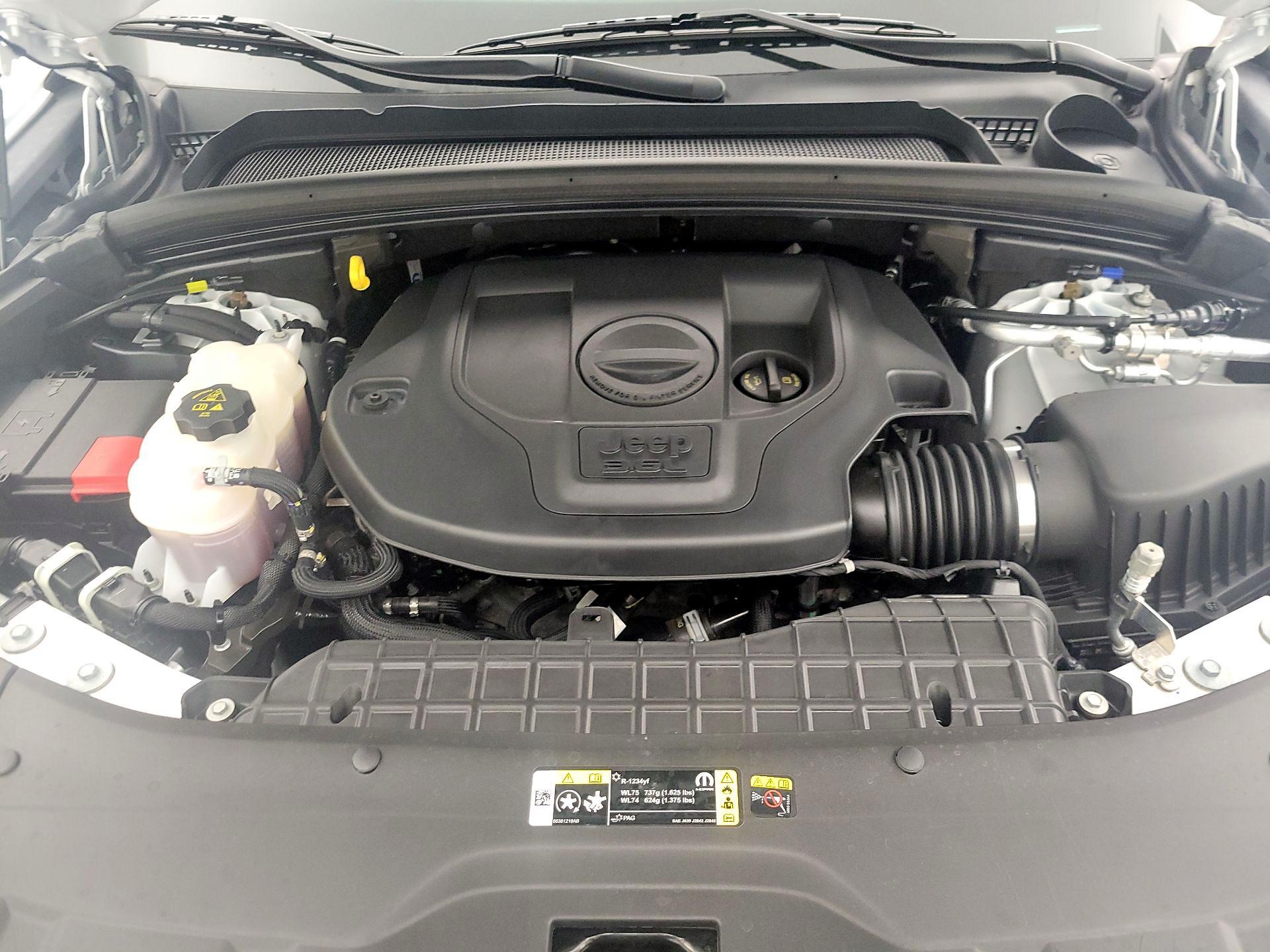 Thumbnail: 2022 Jeep Grand Cherokee - 19