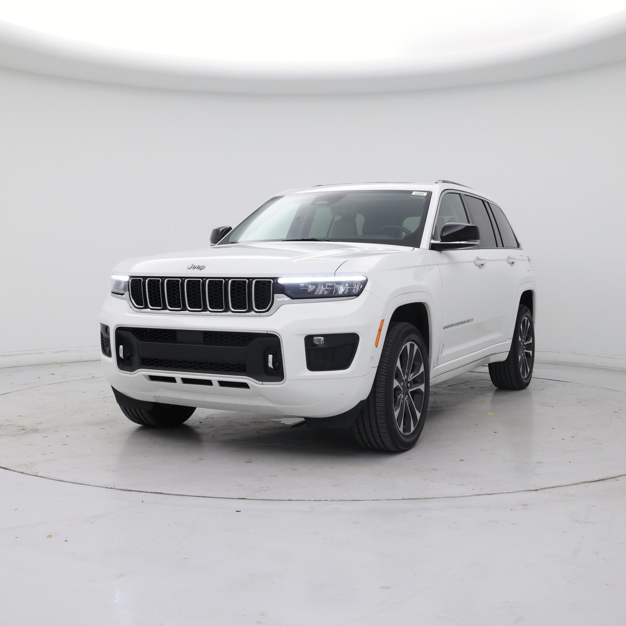Thumbnail: 2022 Jeep Grand Cherokee - 4