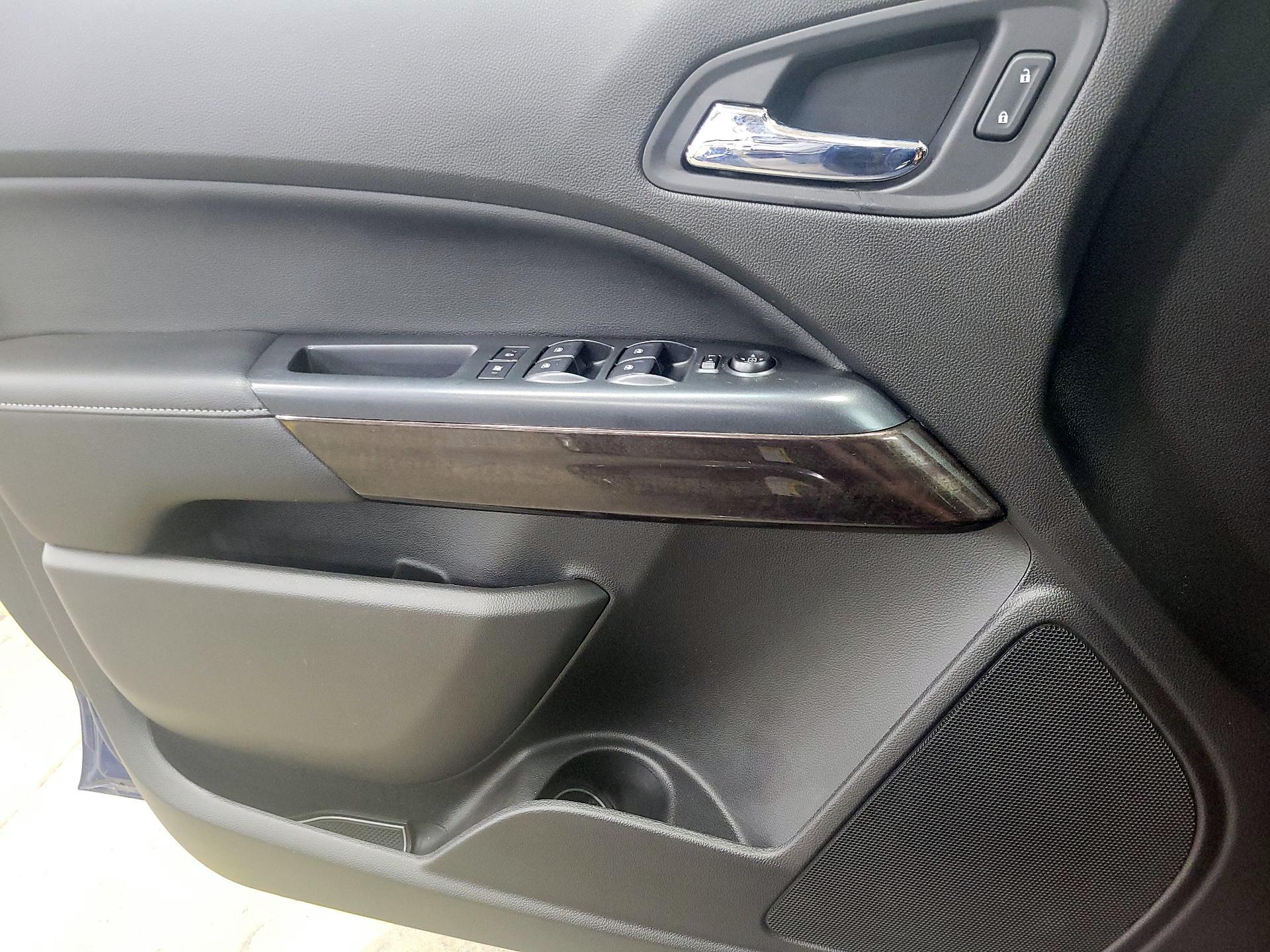 Thumbnail: 2019 GMC Canyon - 12