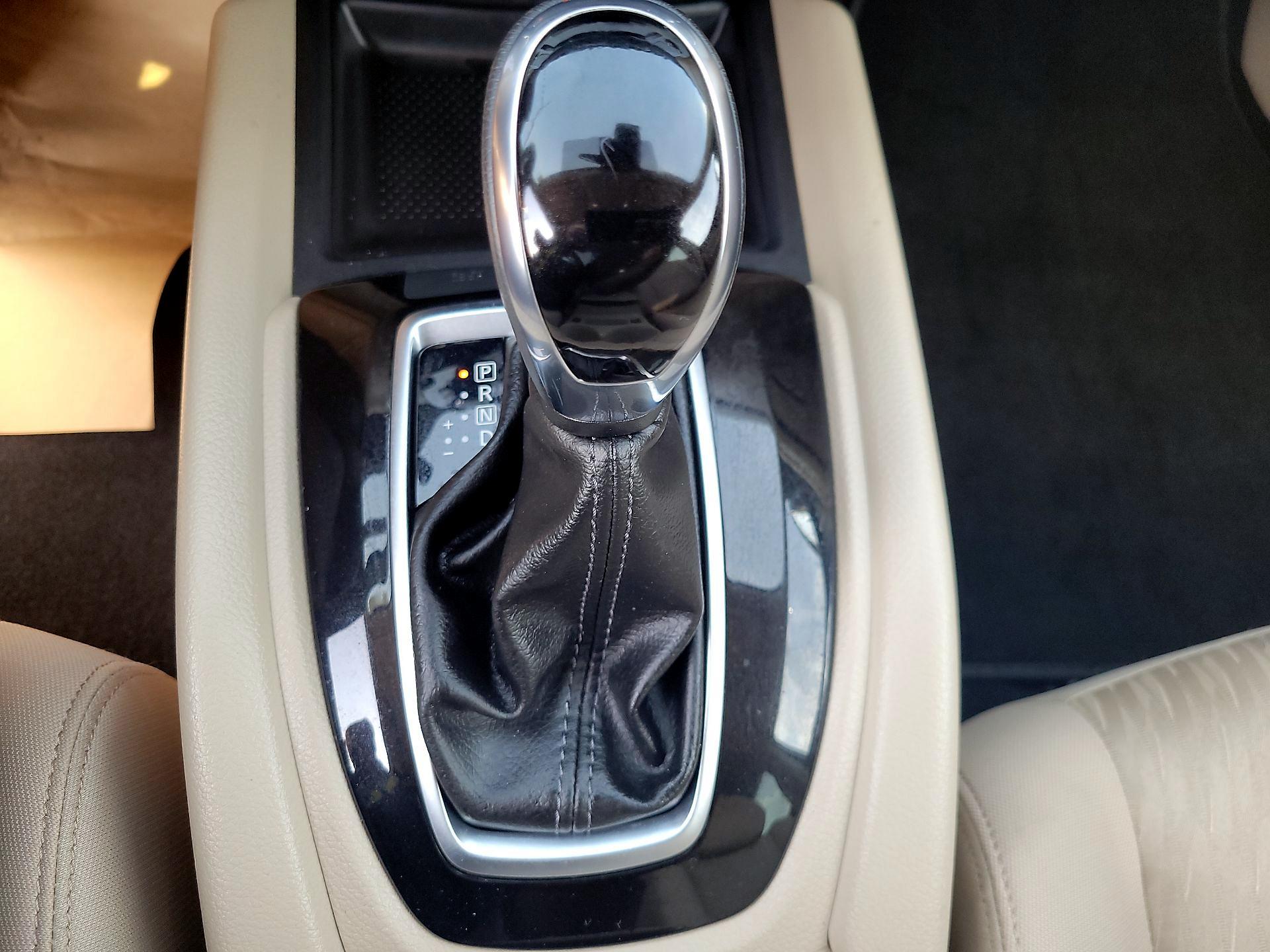 Thumbnail: 2020 Nissan Rogue - 16