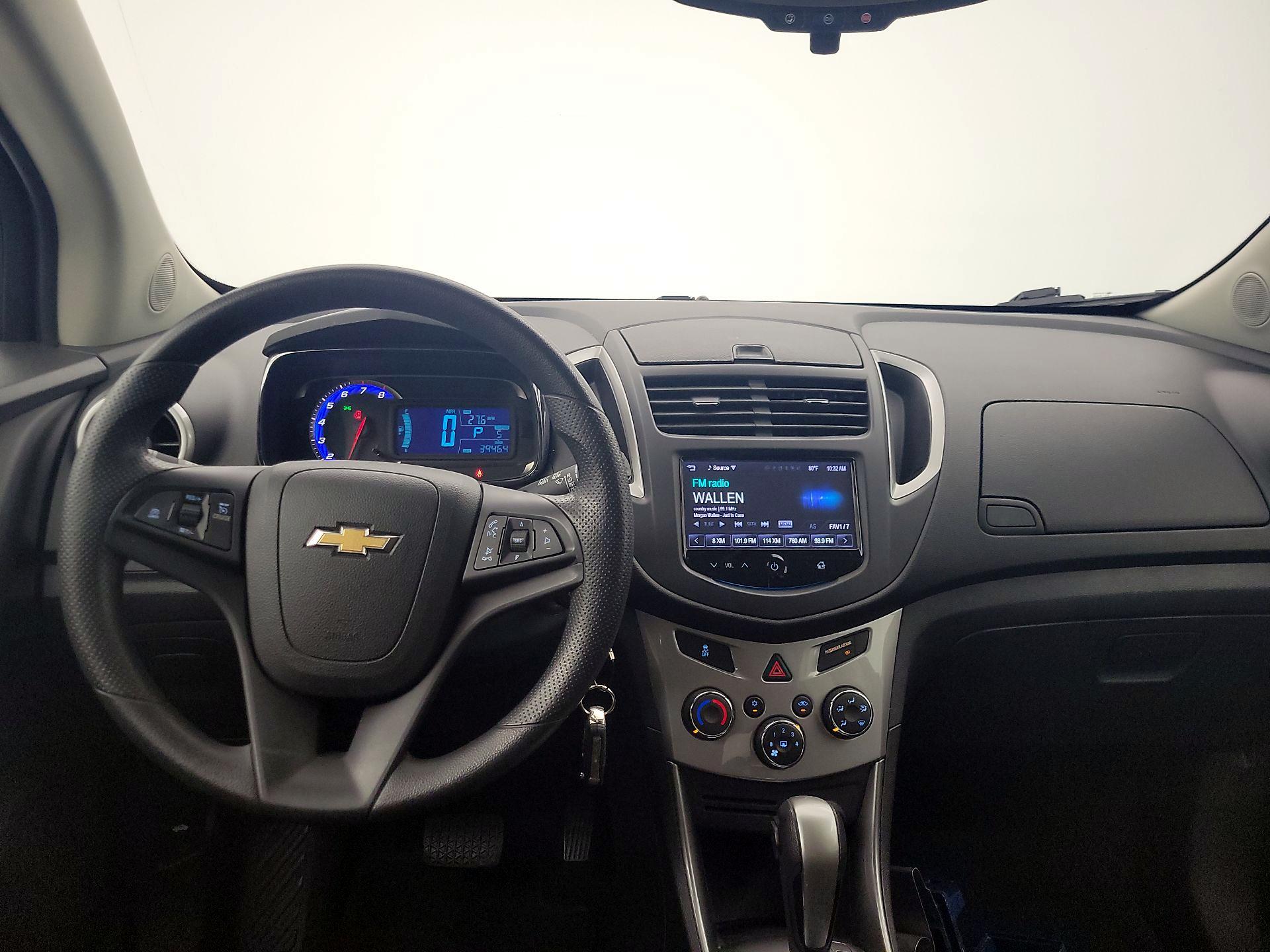 Thumbnail: 2016 Chevrolet Trax - 9