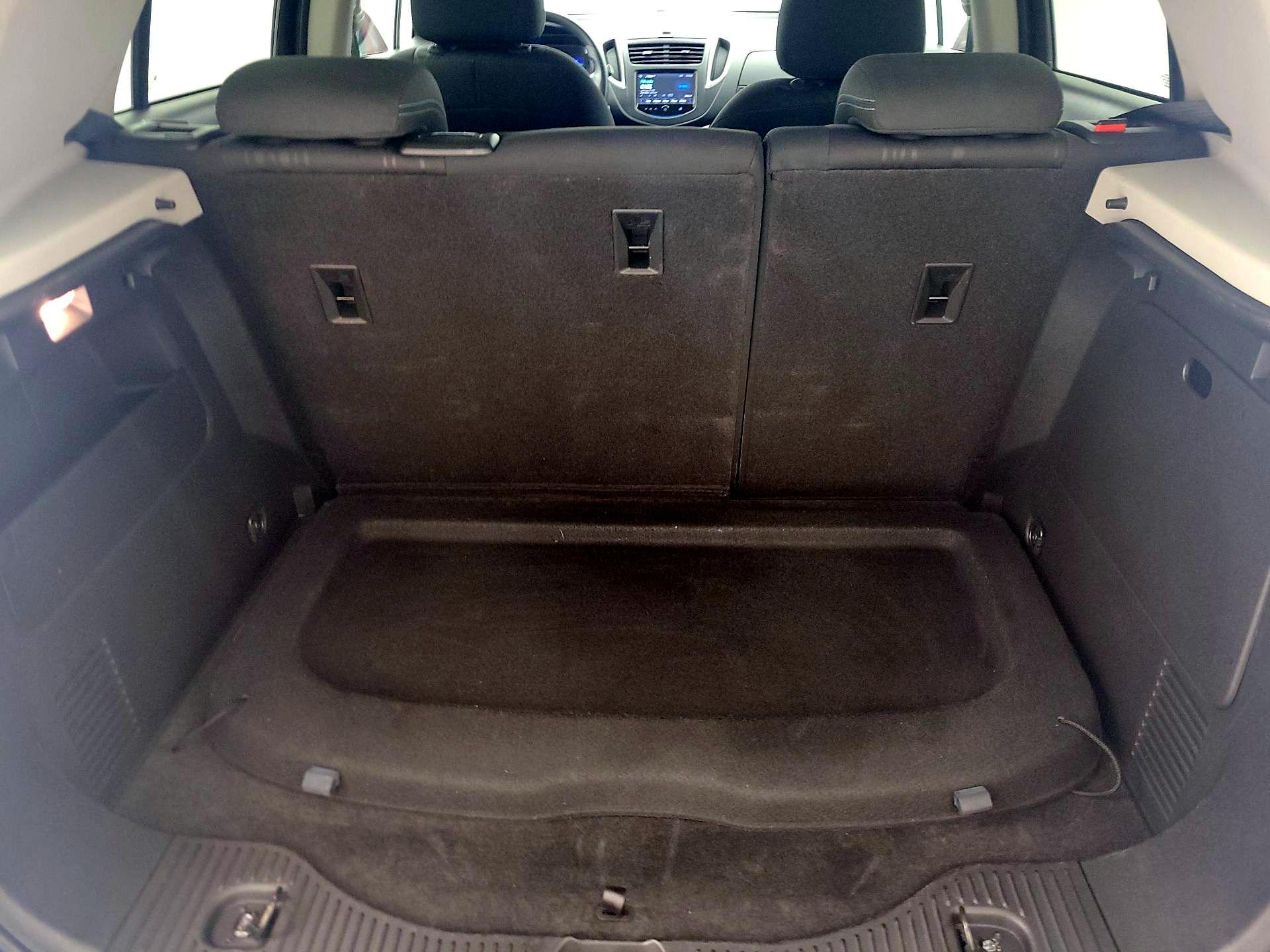 Thumbnail: 2016 Chevrolet Trax - 18