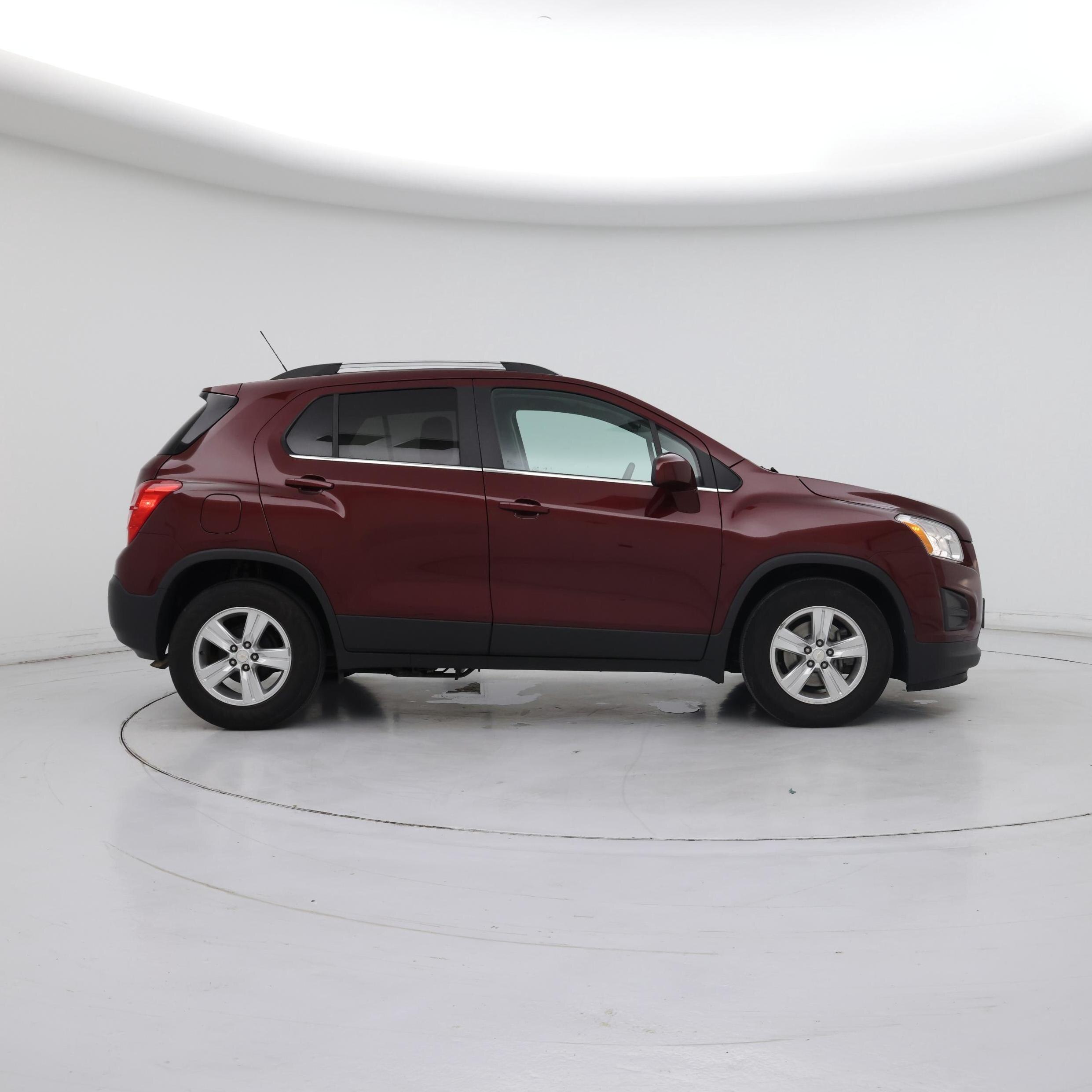 Thumbnail: 2016 Chevrolet Trax - 7