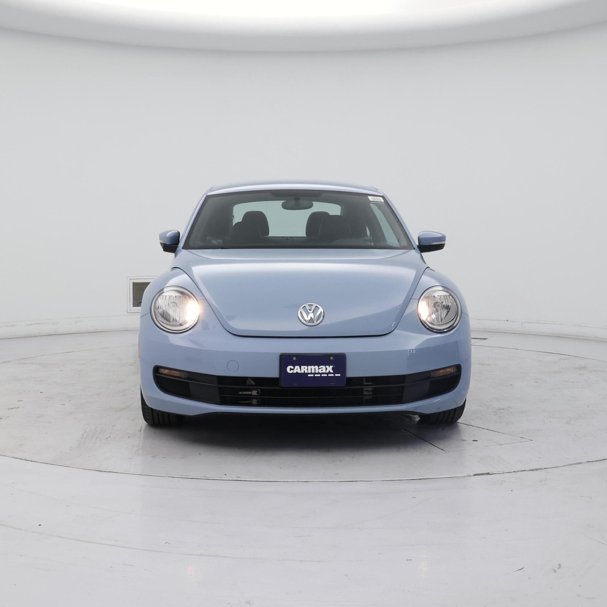 Thumbnail: 2015 Volkswagen Beetle - 5