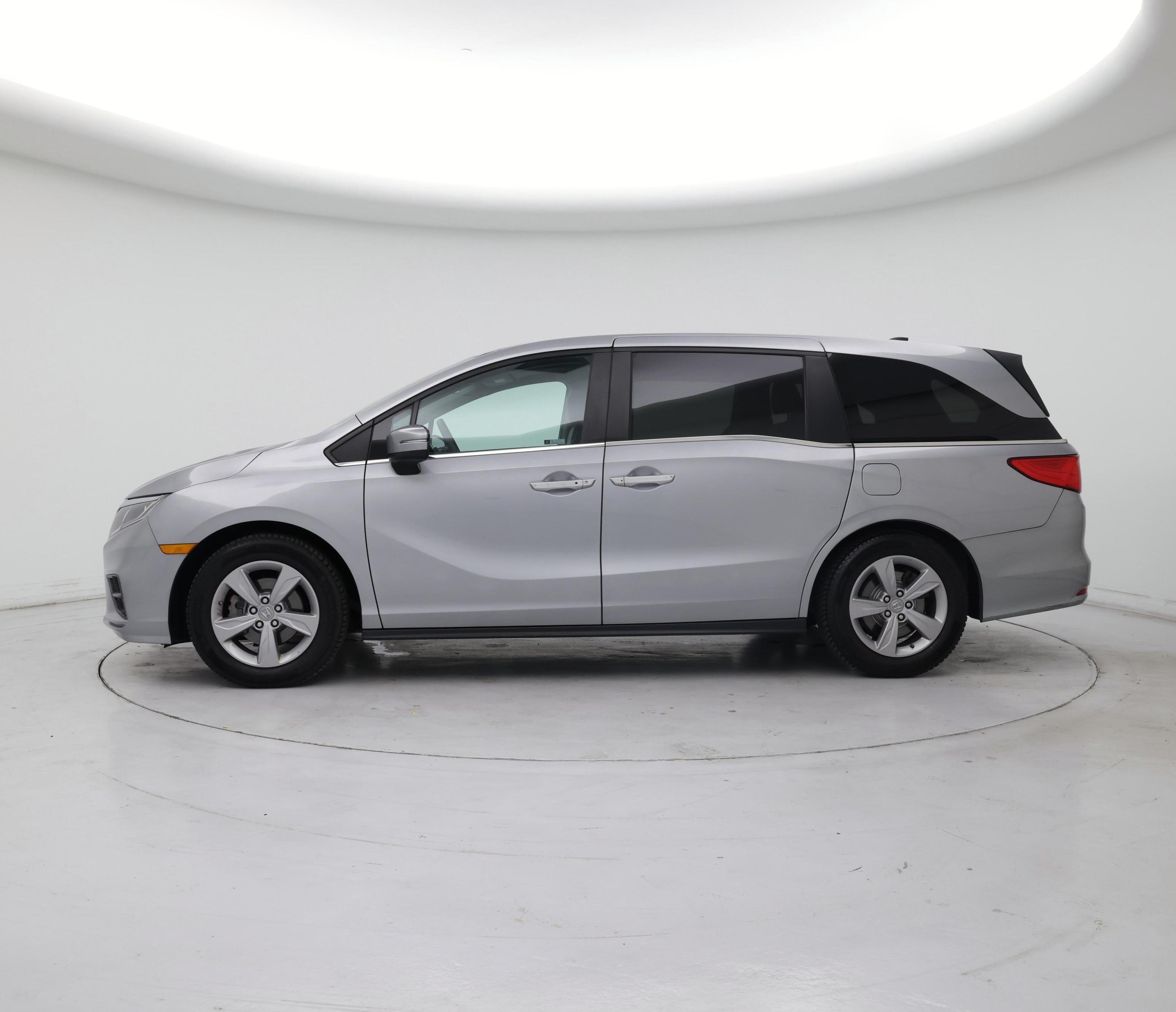 Thumbnail: 2020 Honda Odyssey - 3