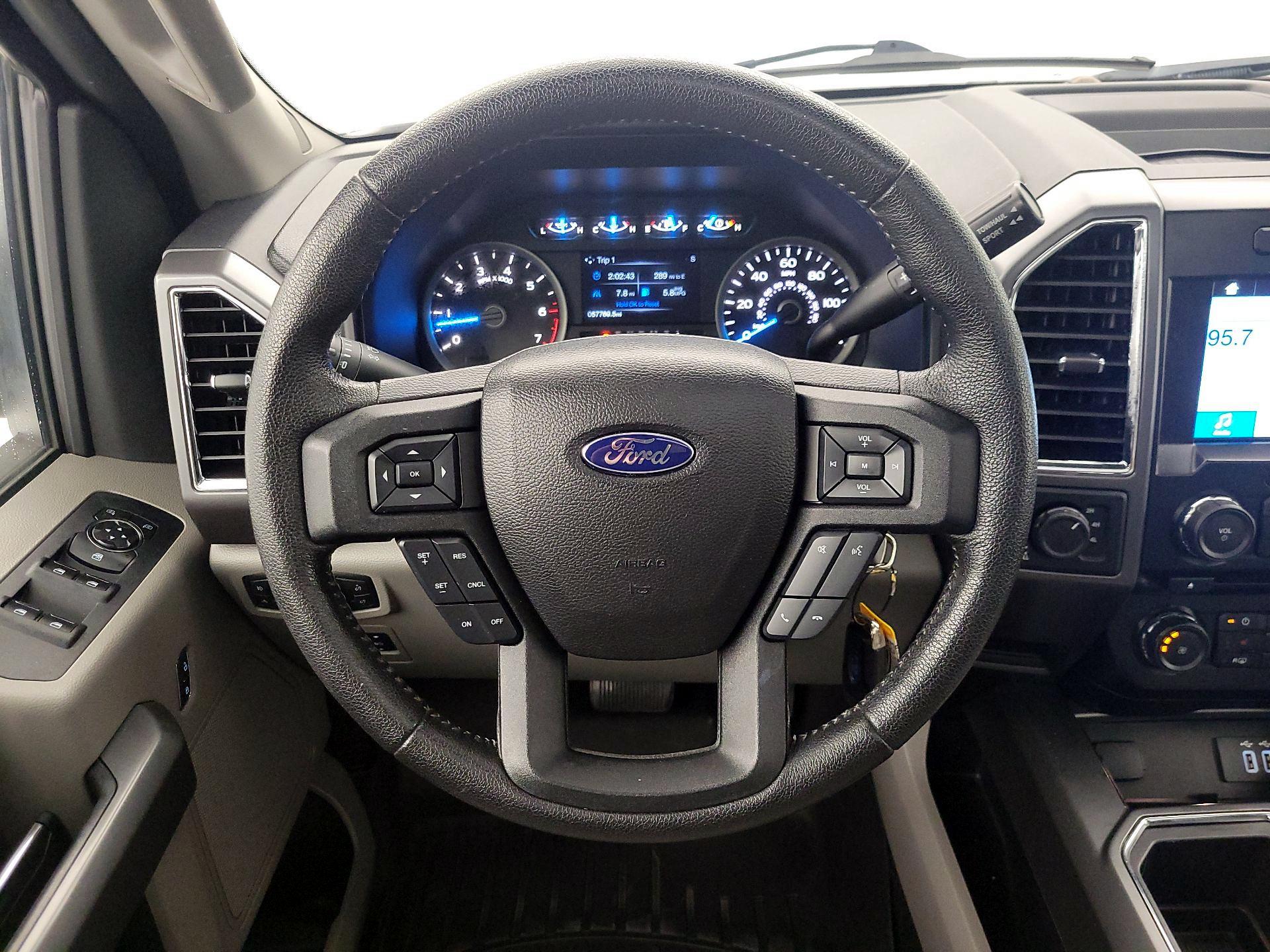Thumbnail: 2016 Ford F-150 - 10