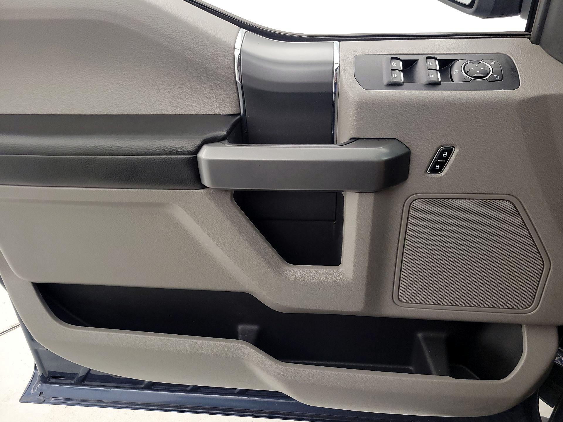Thumbnail: 2016 Ford F-150 - 12