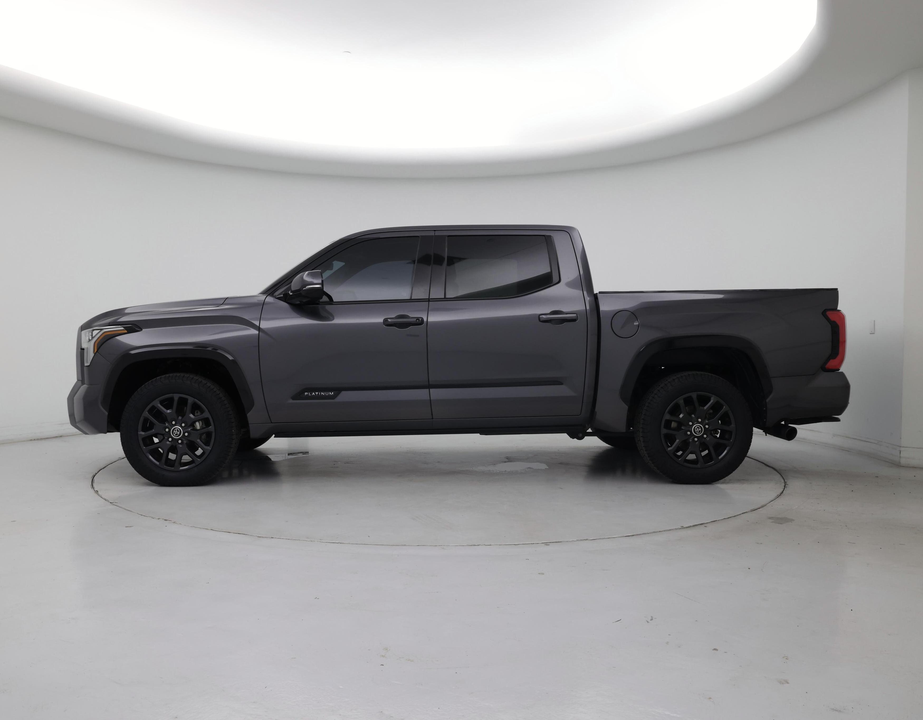 Thumbnail: 2023 Toyota Tundra - 3
