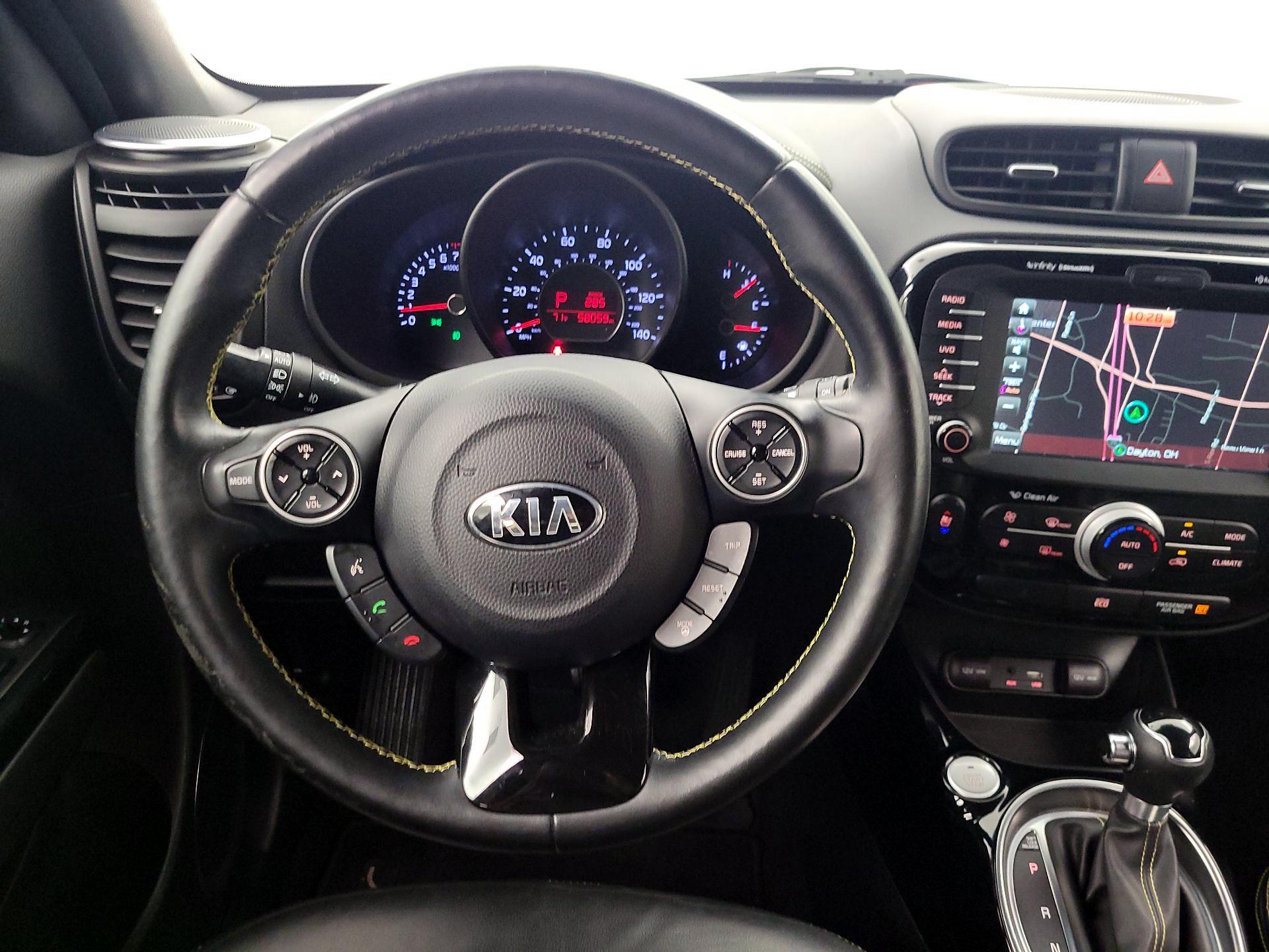 Thumbnail: 2015 Kia Soul - 10
