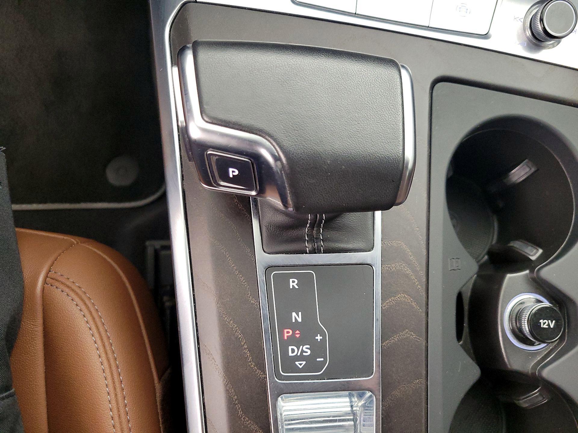 Thumbnail: 2019 Audi A6 - 16