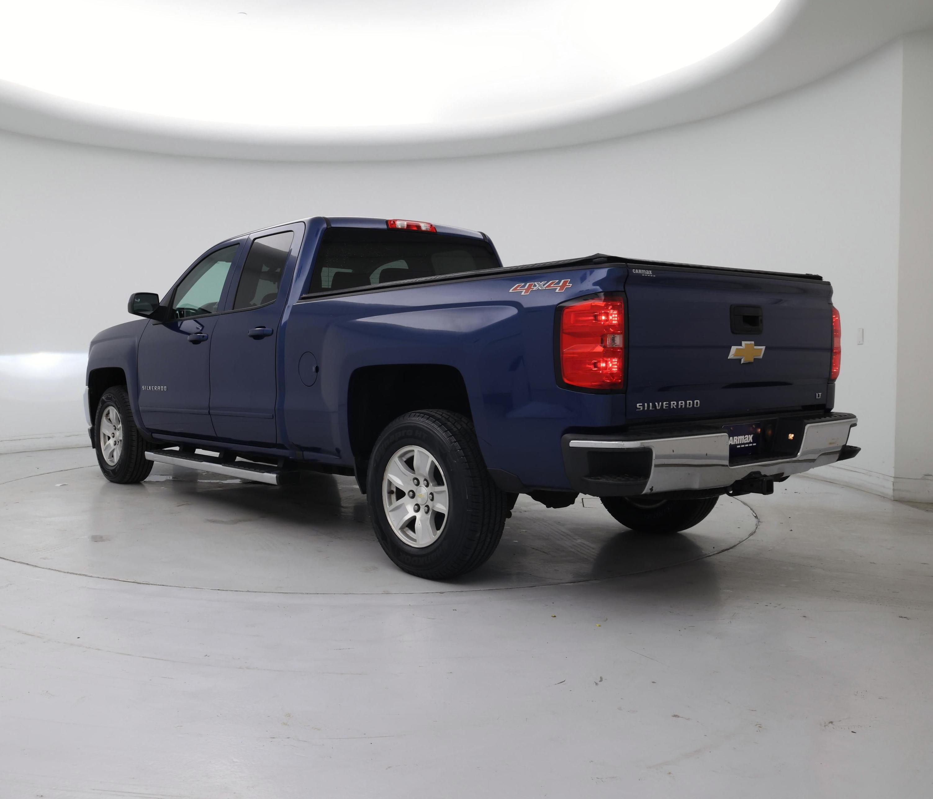 Thumbnail: 2017 Chevrolet Silverado 1500 - 2