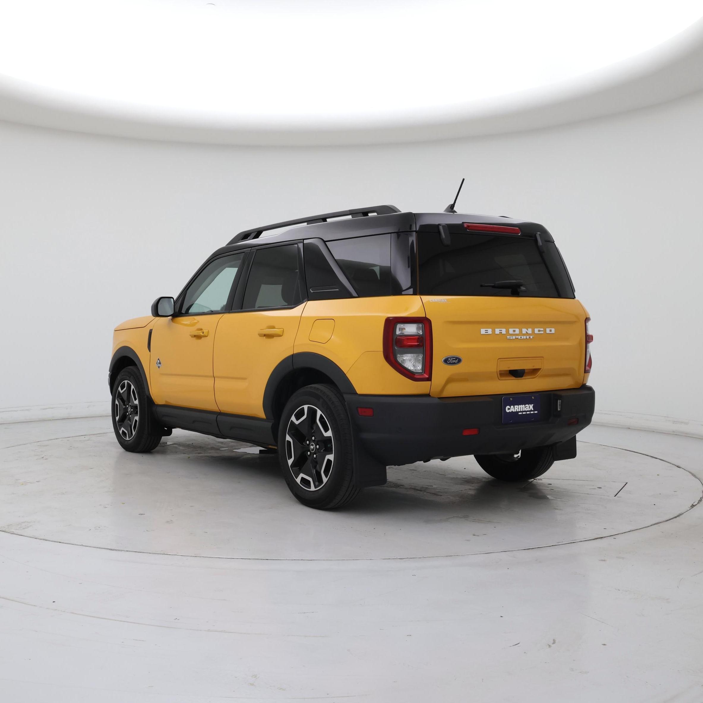 Thumbnail: 2023 Ford Bronco Sport - 2