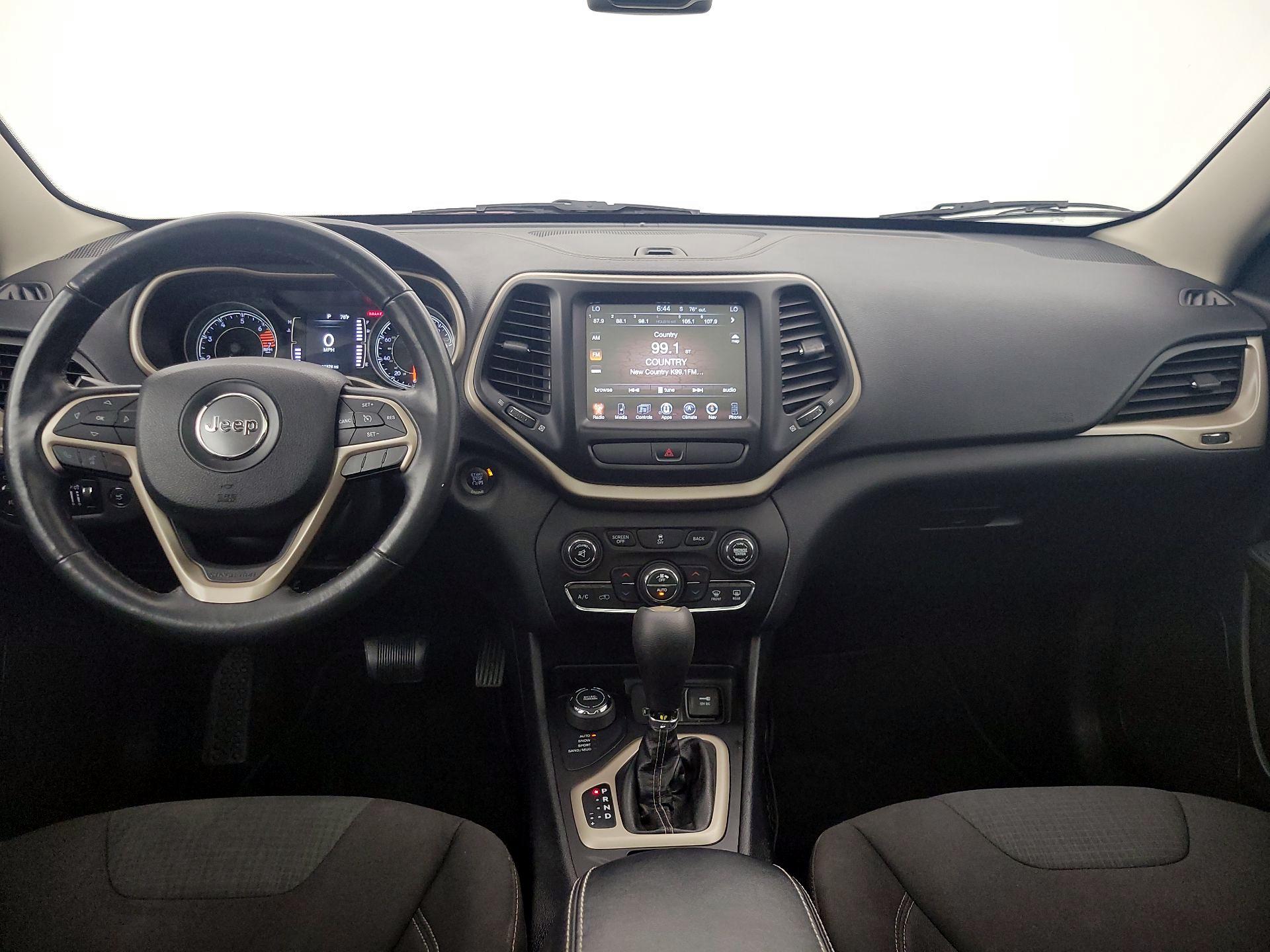 Thumbnail: 2016 Jeep Cherokee - 9