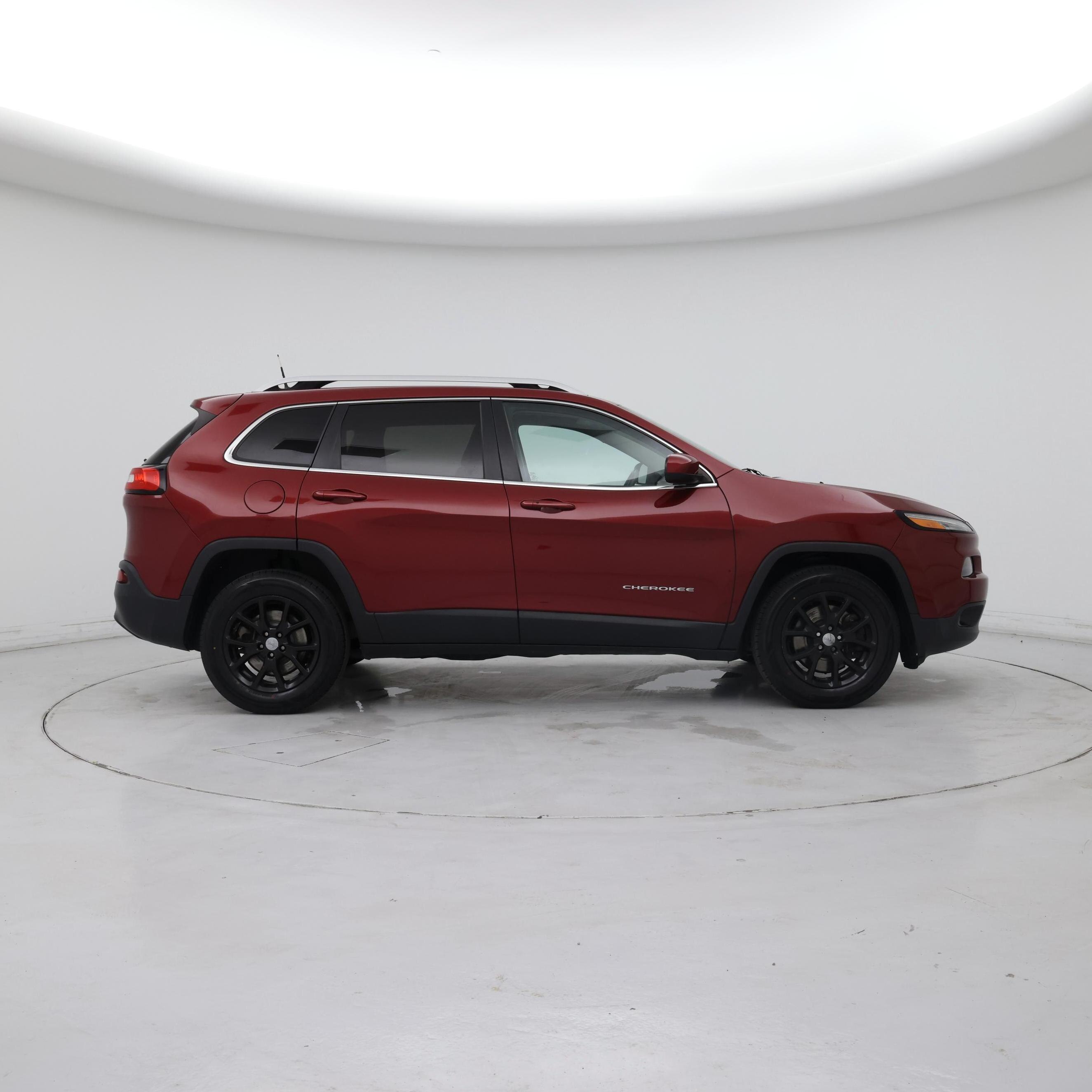 Thumbnail: 2016 Jeep Cherokee - 7
