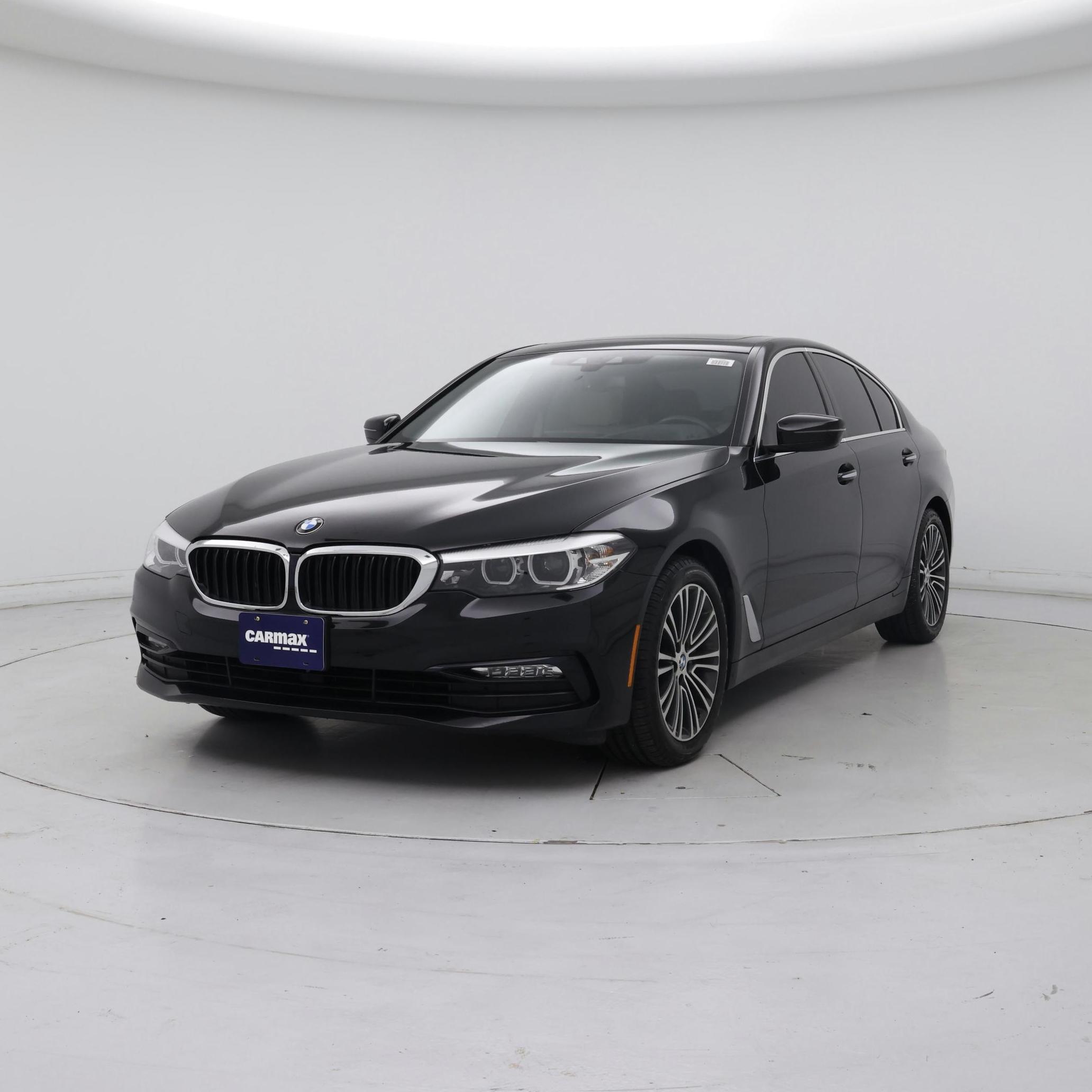 Thumbnail: 2018 BMW 5 Series - 4