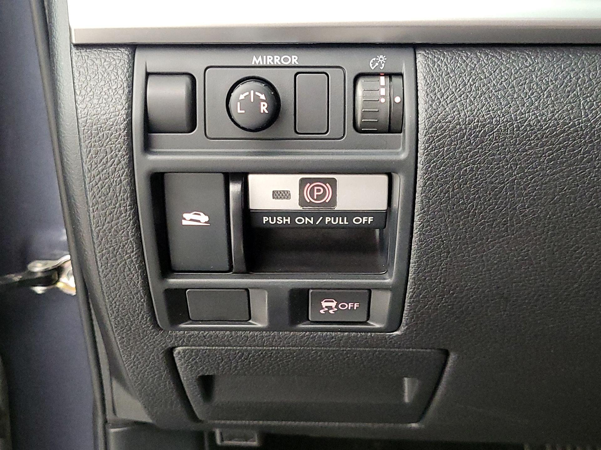 Thumbnail: 2014 Subaru Outback - 13